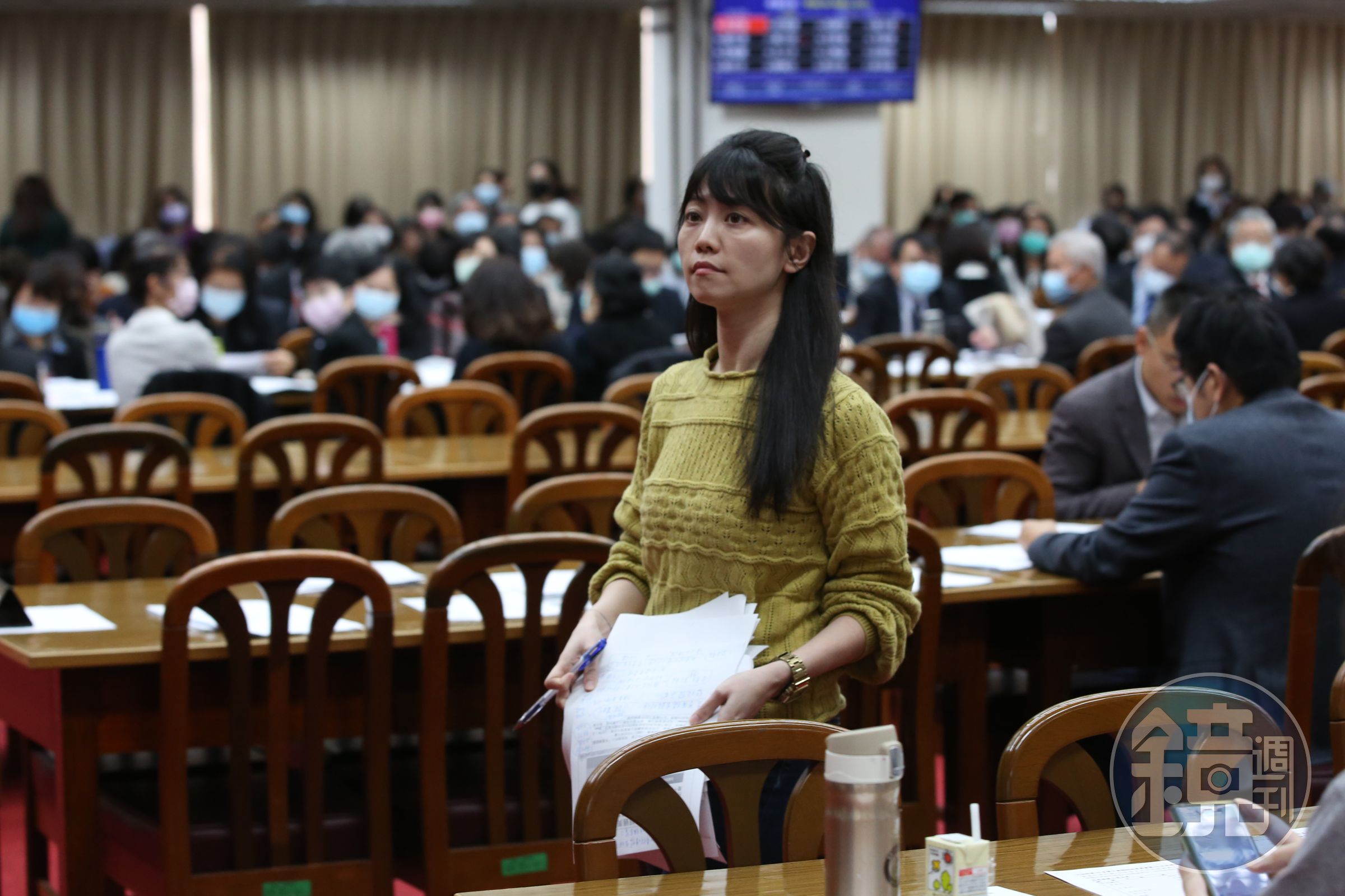 高嘉瑜認為，這次民進黨大選慘敗的主因，正是側翼網軍不斷出征導致。