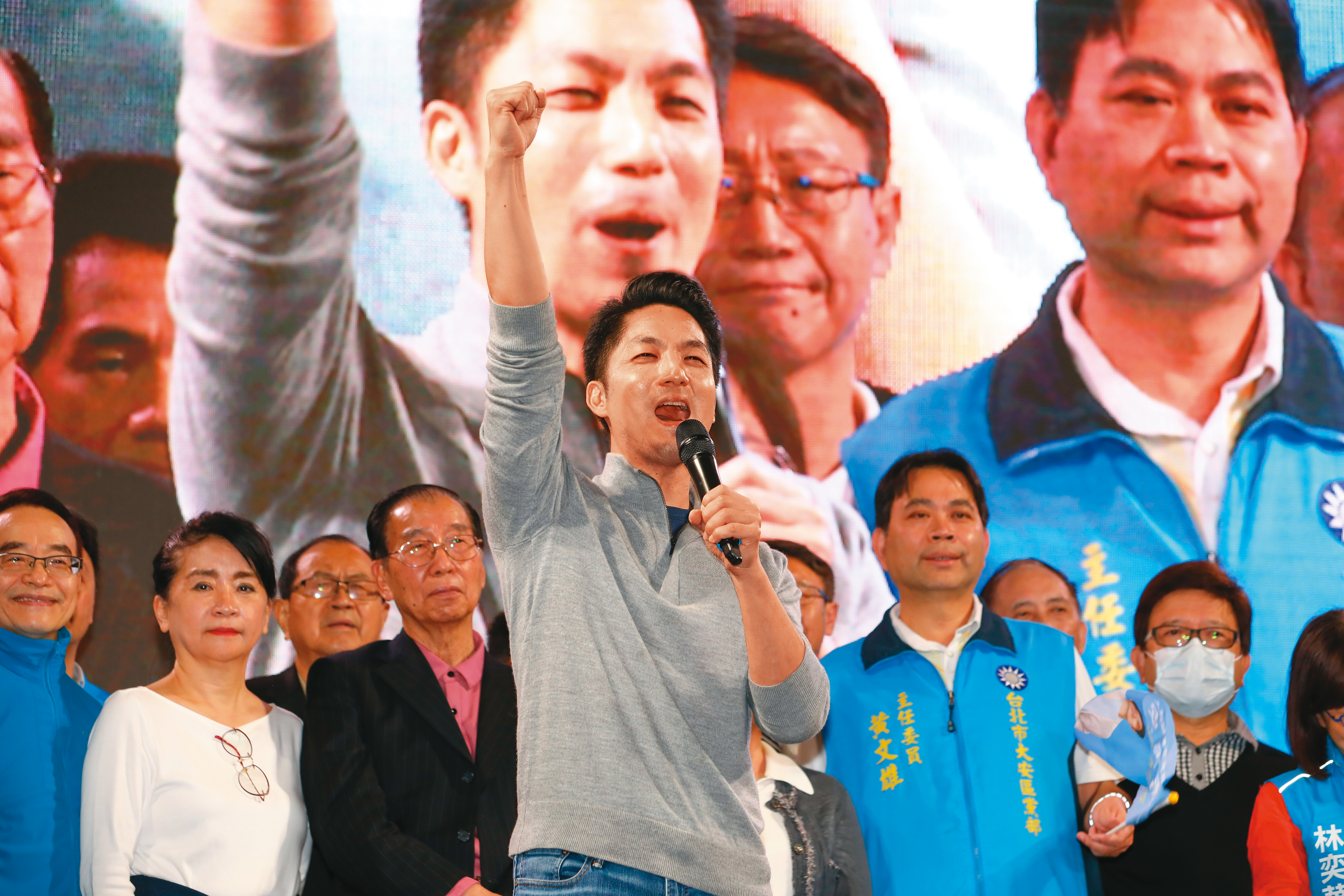 蔣萬安當選台北市長,創下首都最年輕市長紀錄,躍居黨內接班A咖。