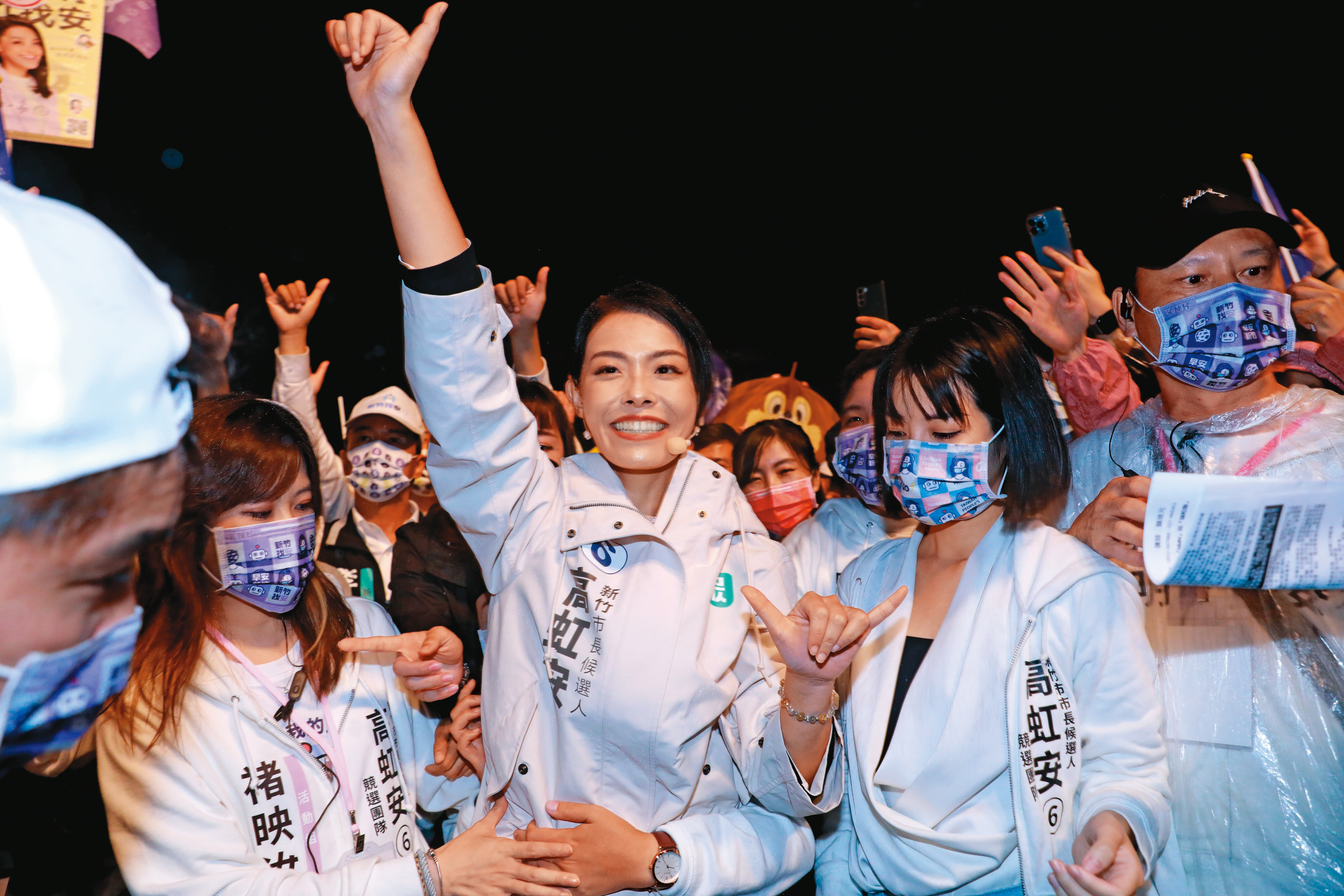 高虹安當選新竹市長，創下全國最年輕市長的紀錄，更牽動未來藍白競合。