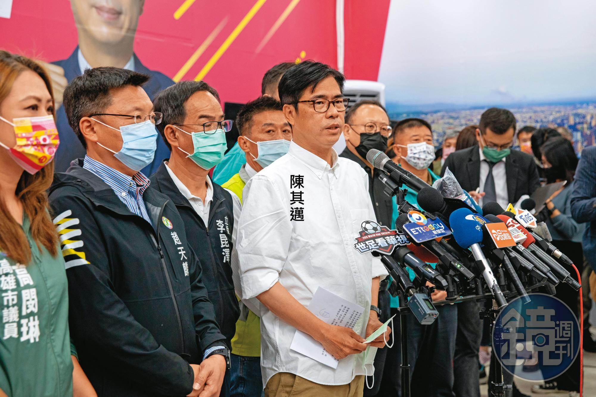 陳其邁衛冕執政躍升中生代領頭羊,更被推舉為代理主席主持黨魁補選。