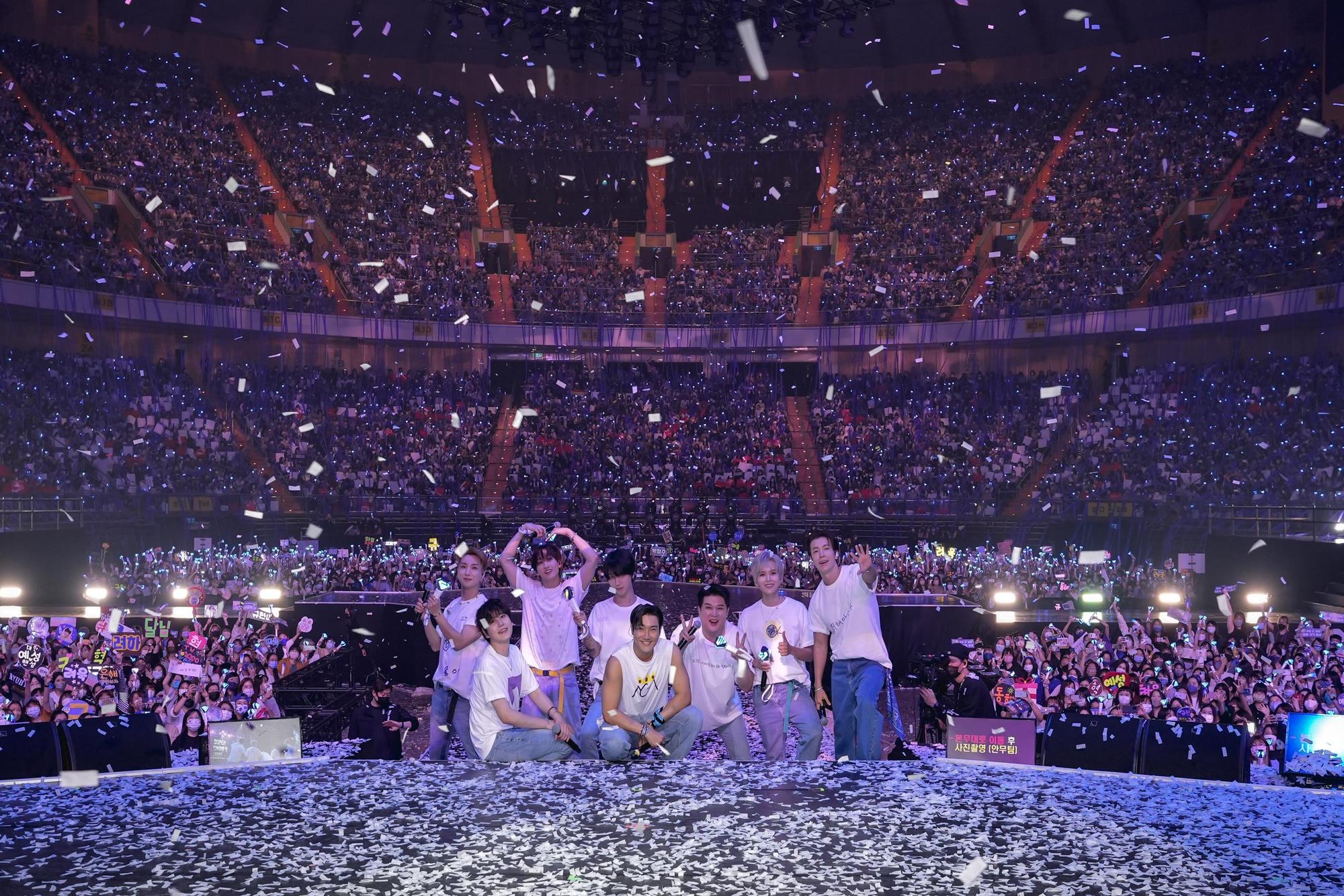 「SUPER JUNIOR」8成員來台一連開唱3天,今晚結束在台北小巨蛋的演出。(超級圓頂提供)