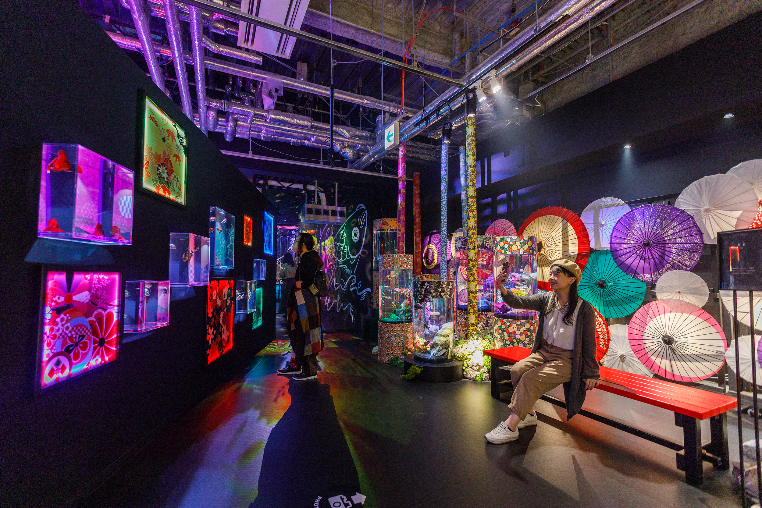 「UWS AQUARIUM GA☆KYO」特別設計的沉浸式體驗，讓逛水族館多了新奇感受。