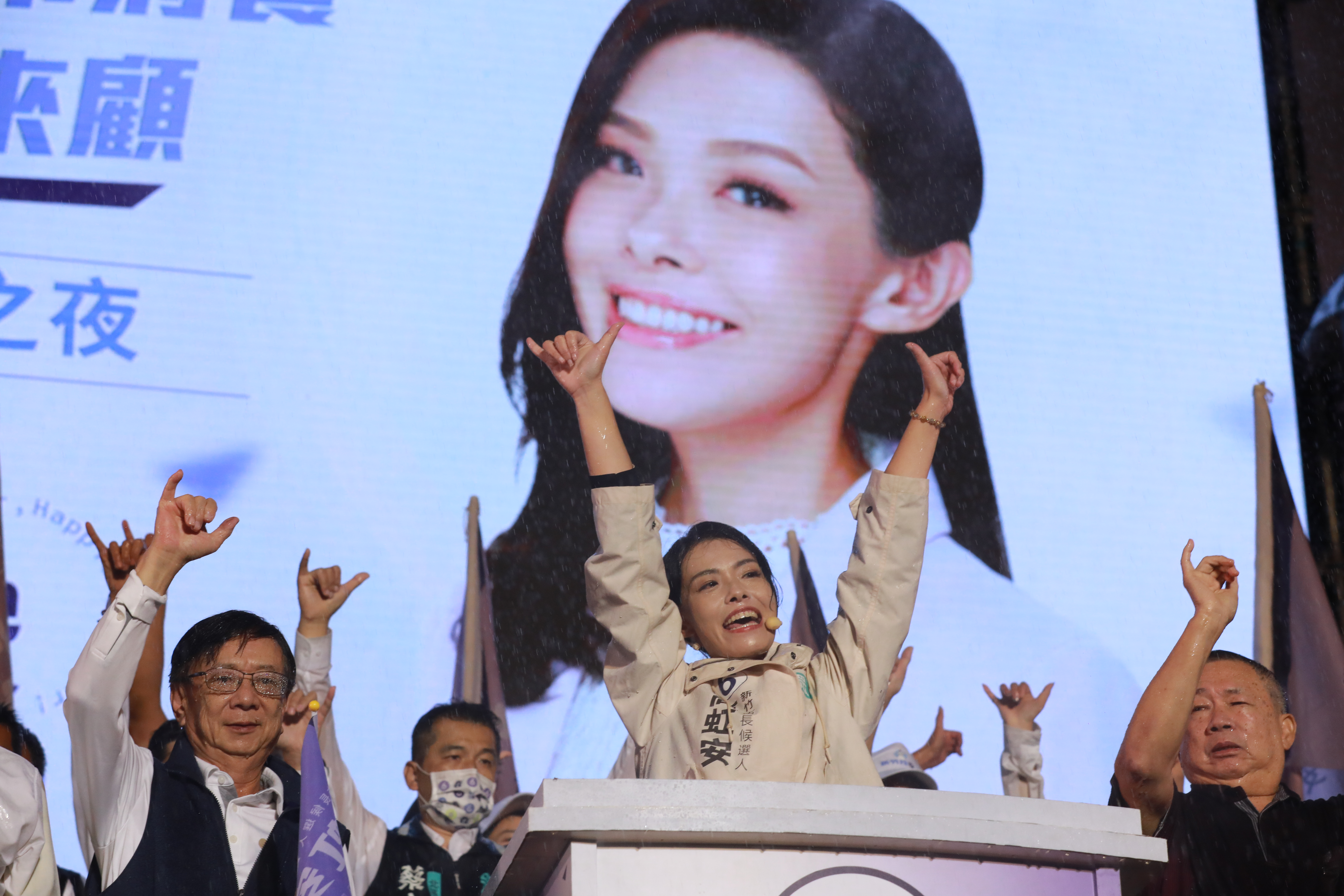 高虹安剛以9萬8千多票完勝藍綠當選下任新竹市長，隨即爆出有地方勢力喊「高虹安當選就要發動罷免」。