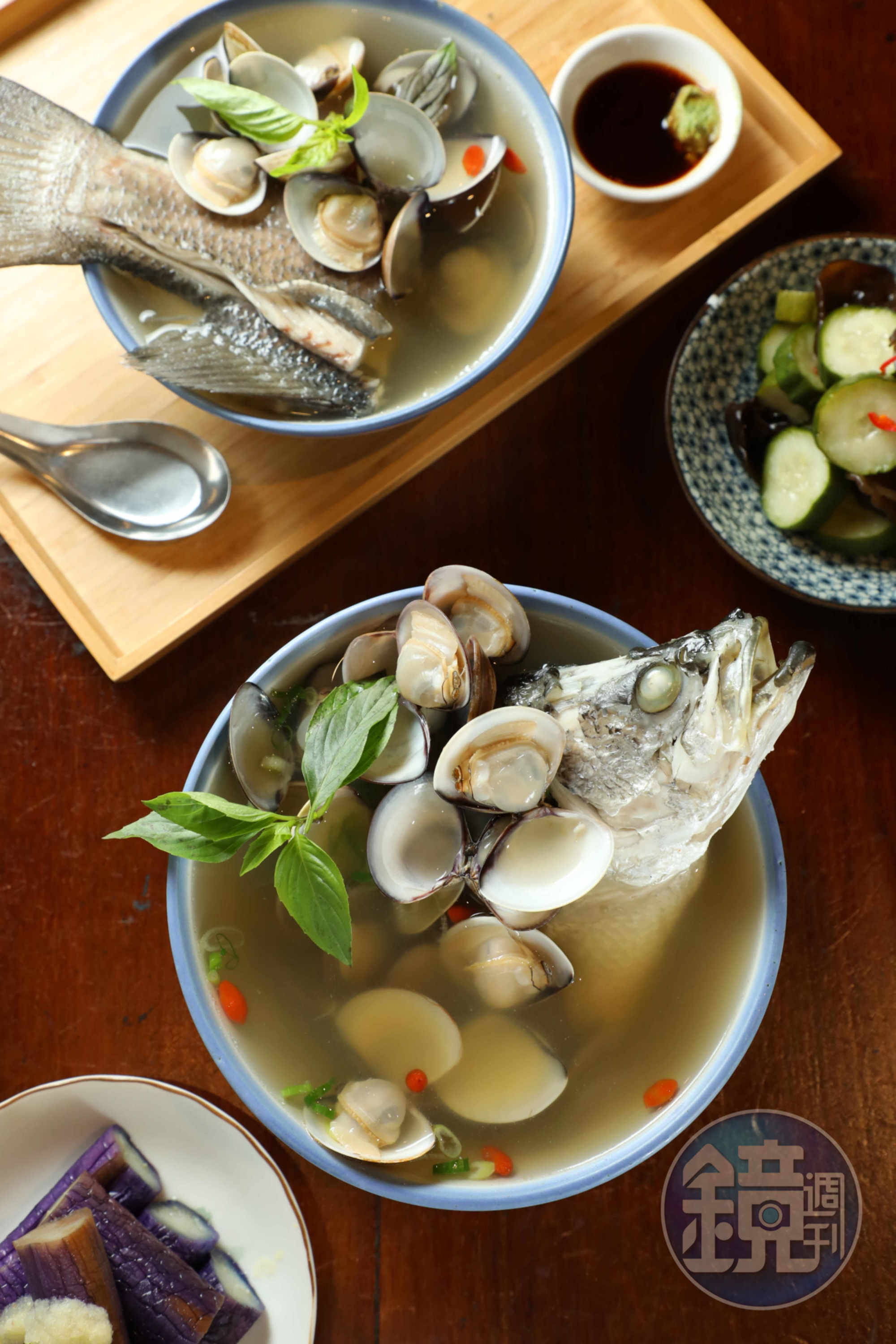 選用七星鱸魚頭、尾段的「鱸魚湯」，是「超人鱸魚」的經典招牌。（時價，圖中皆為200元／碗）