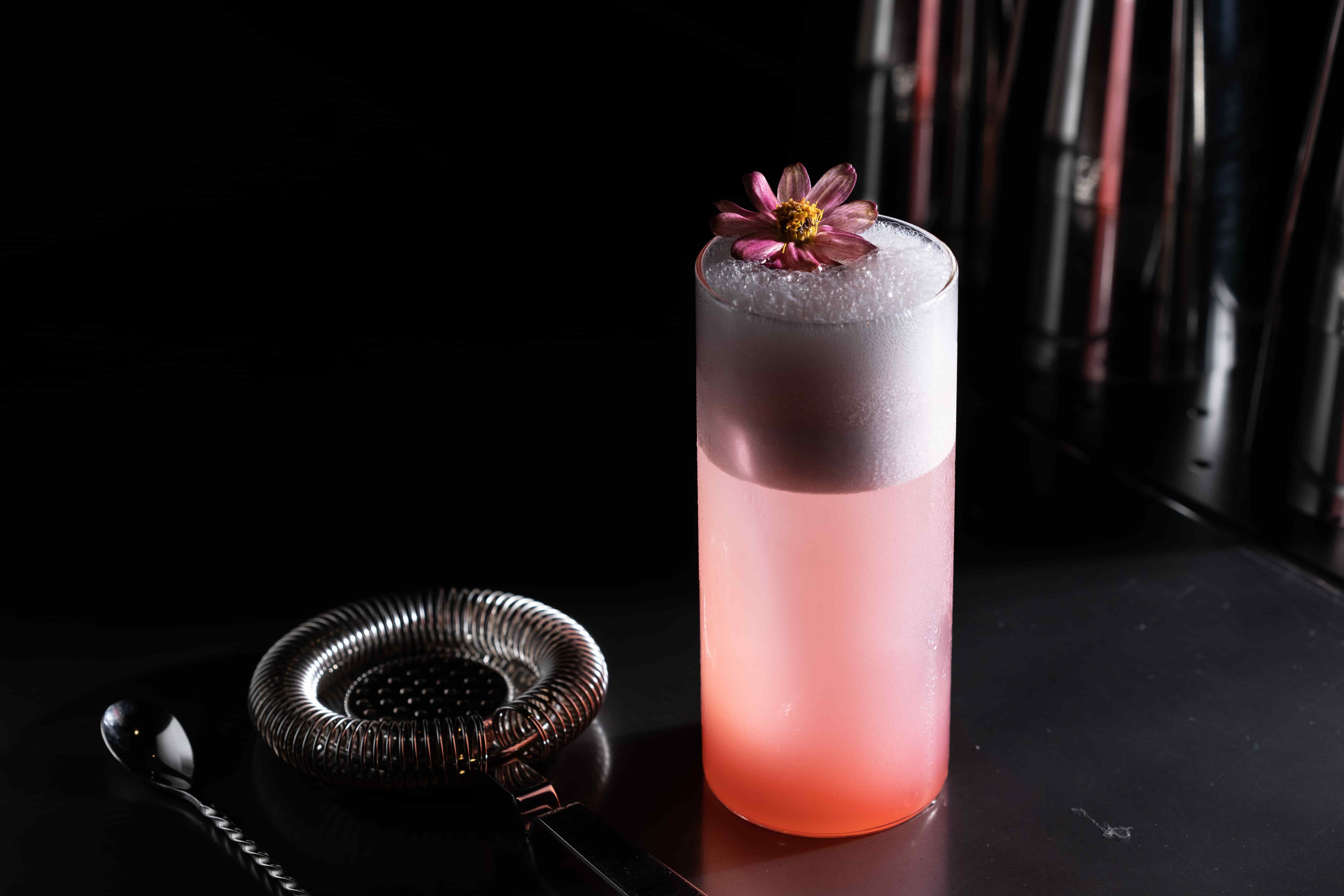 嘉義酒吧「CASA」的調酒風格簡約，內在卻不簡單。