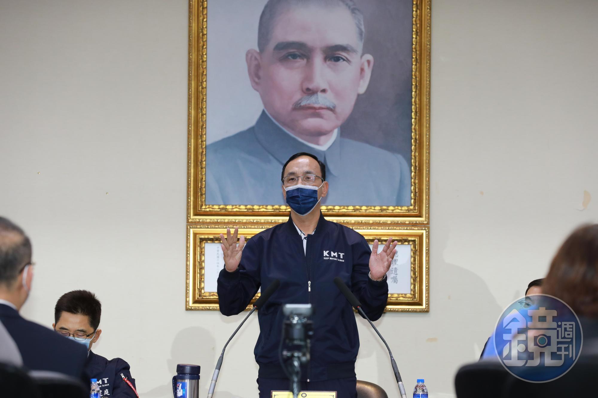 九合一大選甫結束,國民黨在縣市長選舉中贏下一片藍天,黨主席朱立倫表示,沒有一絲一毫的自滿。