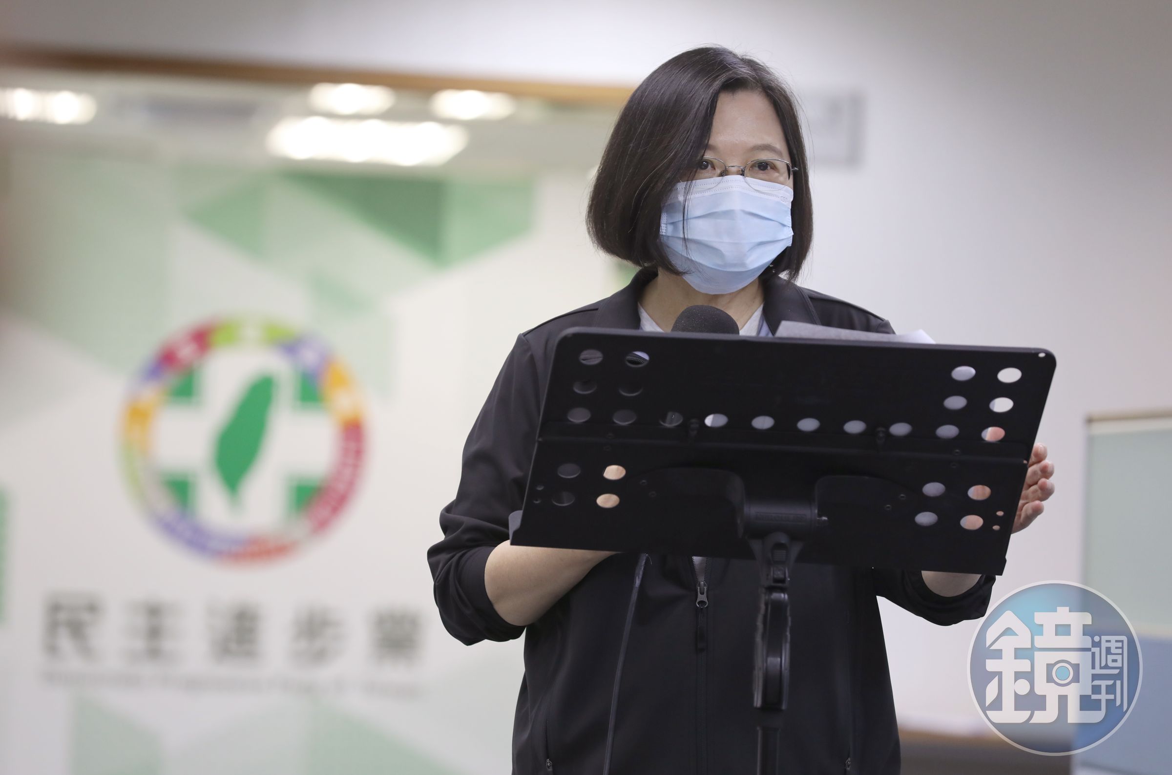 民進黨在九合一選舉中大敗，謝金河認為該黨得加速改革、大破大立，「最重要的是小英總統要逐漸放手」。（本刊資料照）