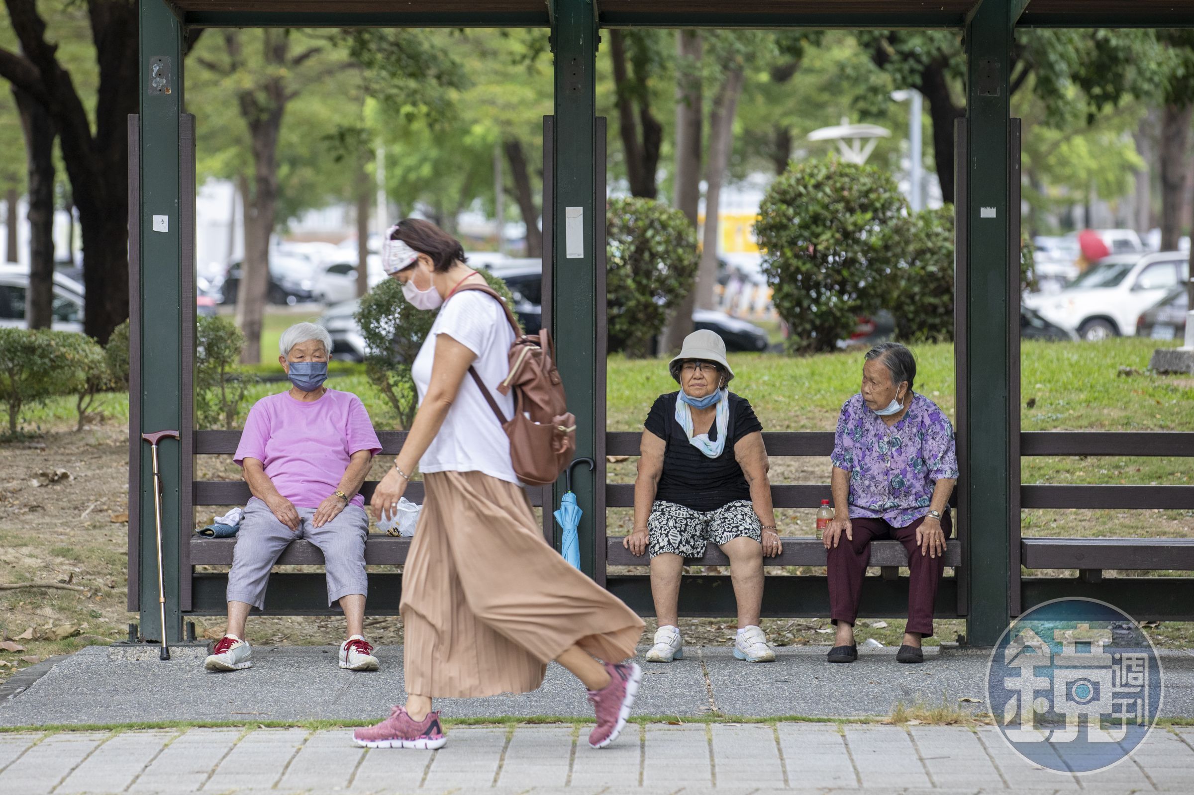戶外口罩解禁，但目前仍有流感、上呼吸道感染疾病等威脅。（示意圖，本刊資料照）