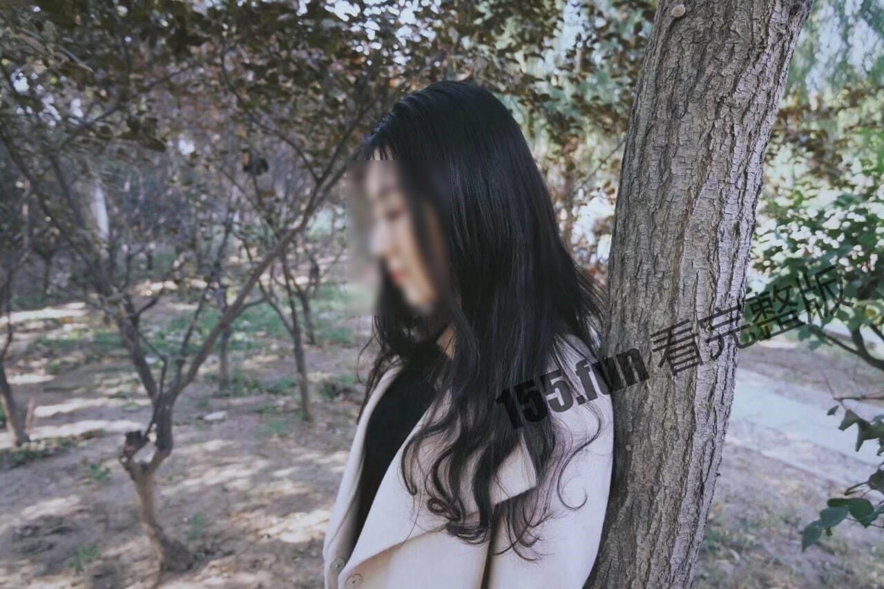 崔姓女大生的事件引發中國網友熱議。(翻自《黑料不打烊》)