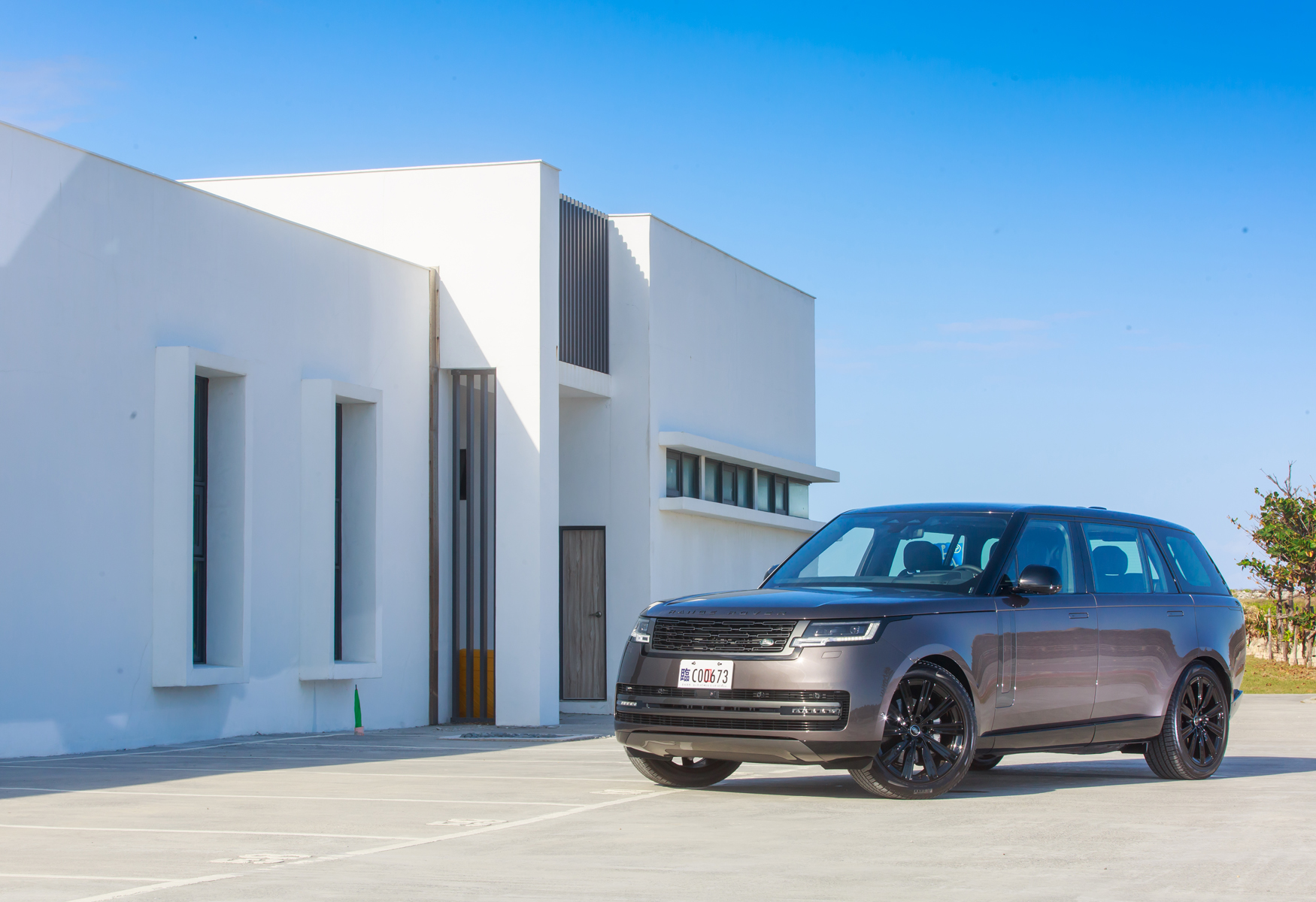 【鏡試駕】女王陛下！LAND ROVER Range Rover P400 HSE 7-Seater LWB