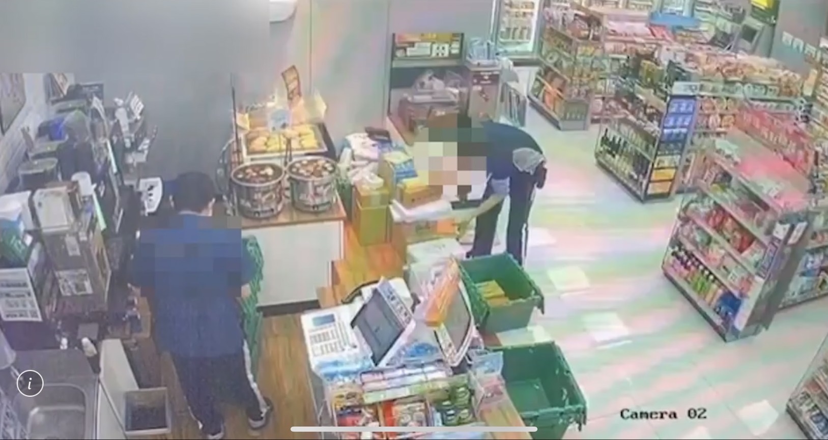 吳姓、賴姓2名運務士針對特定廠商出貨的包裹下手行竊。（翻攝畫面）