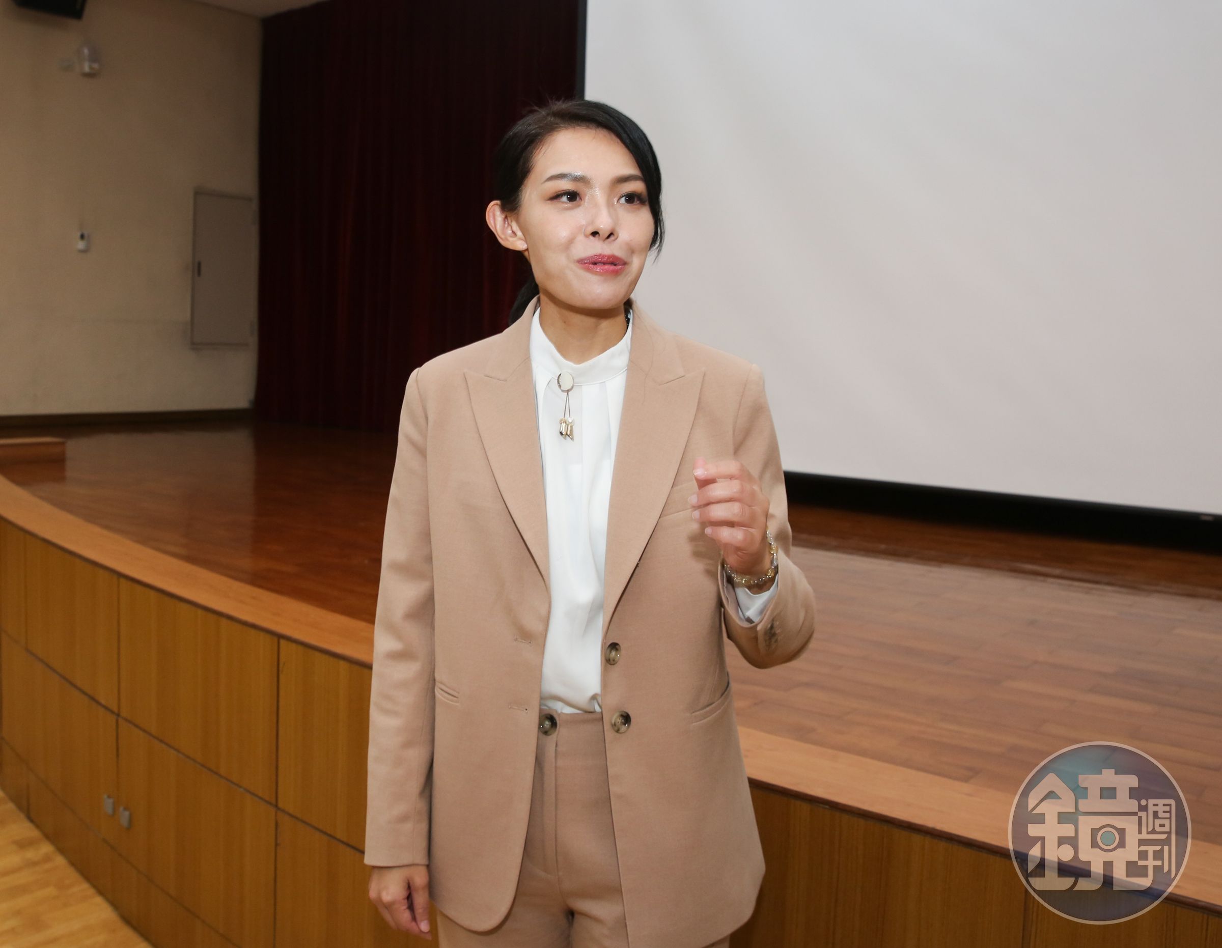 高虹安辛辛那提大學的博士論文也涉嫌侵權資策會報告。