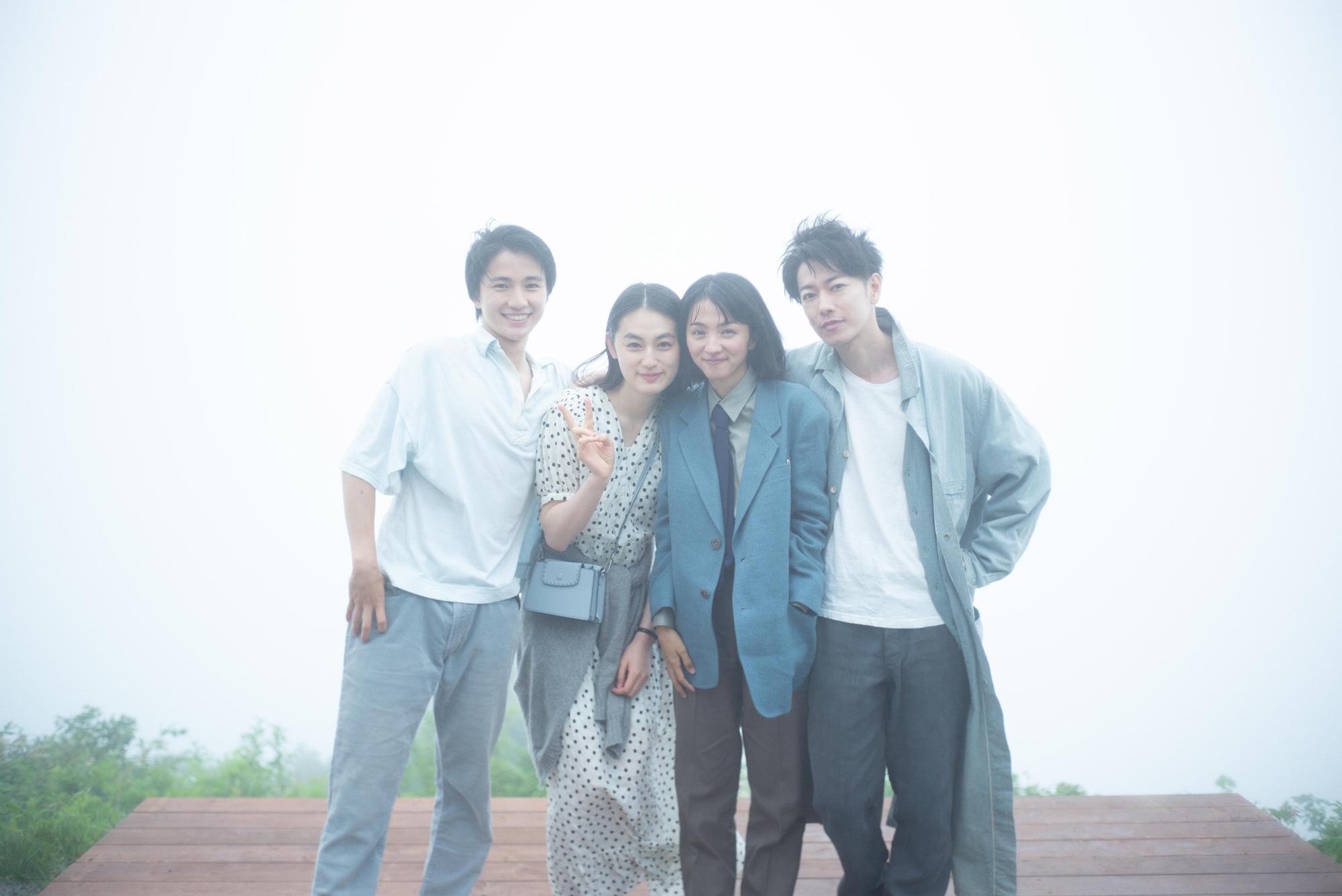 《First Love 初戀》在Netflix獨家上線3天便已累積722萬小時的觀看時數。(Netflix提供)