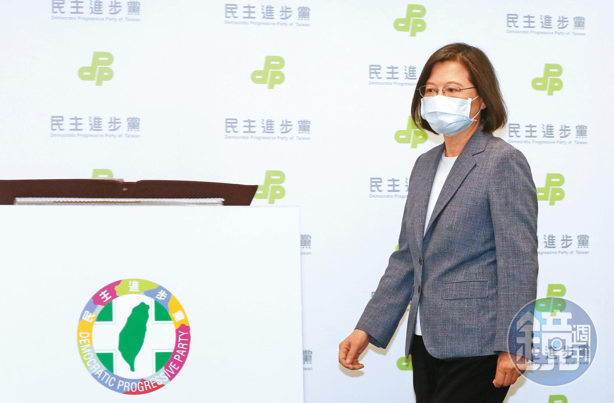 敗選的民進黨仍然提不出一個讓人民看了之後想要原諒他們的說法。蔡英文總統定調，「人民不想看到民進黨一黨獨大」。