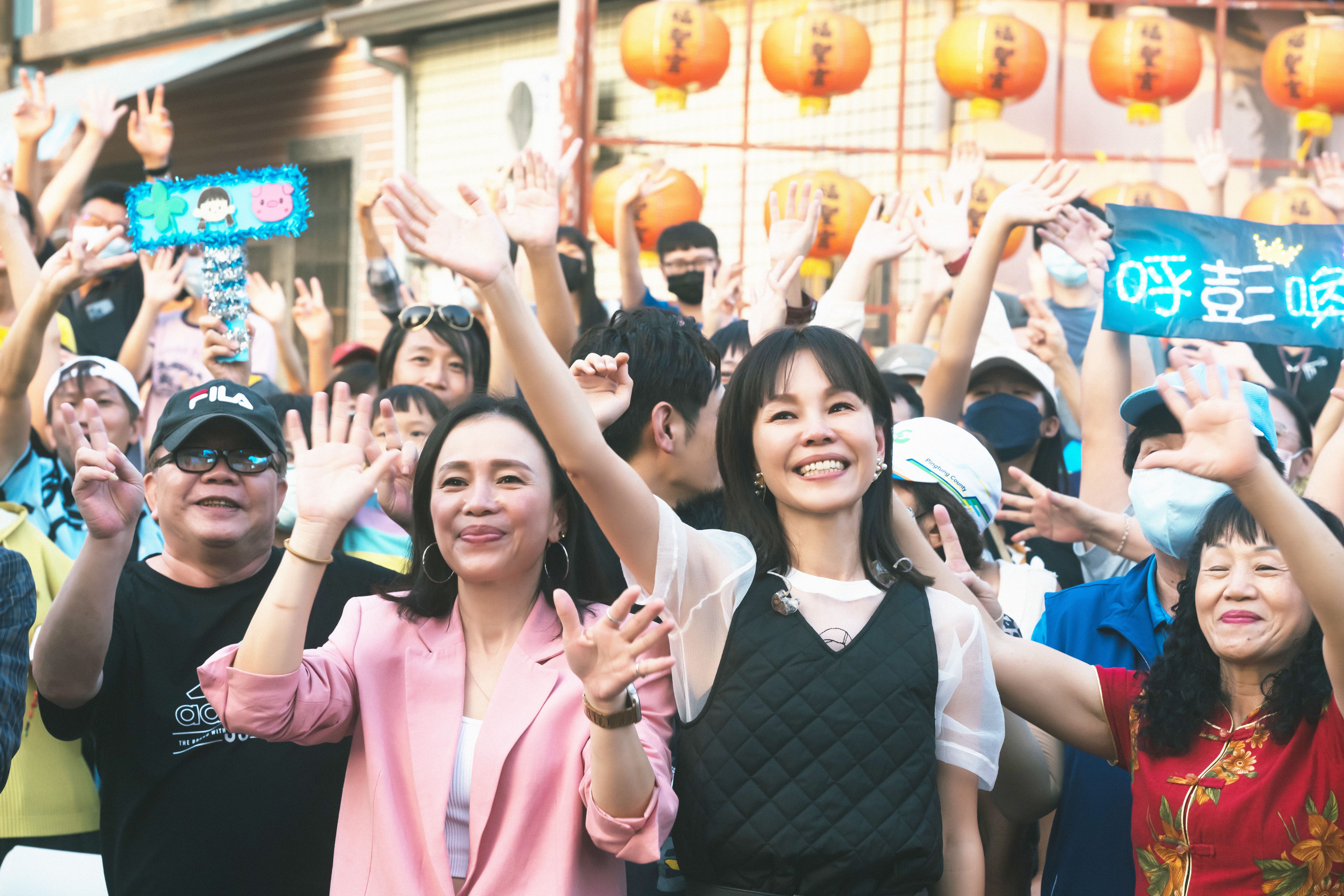 彭佳慧回家鄉屏東麟洛舉辦新歌發表會。（索尼音樂提供）