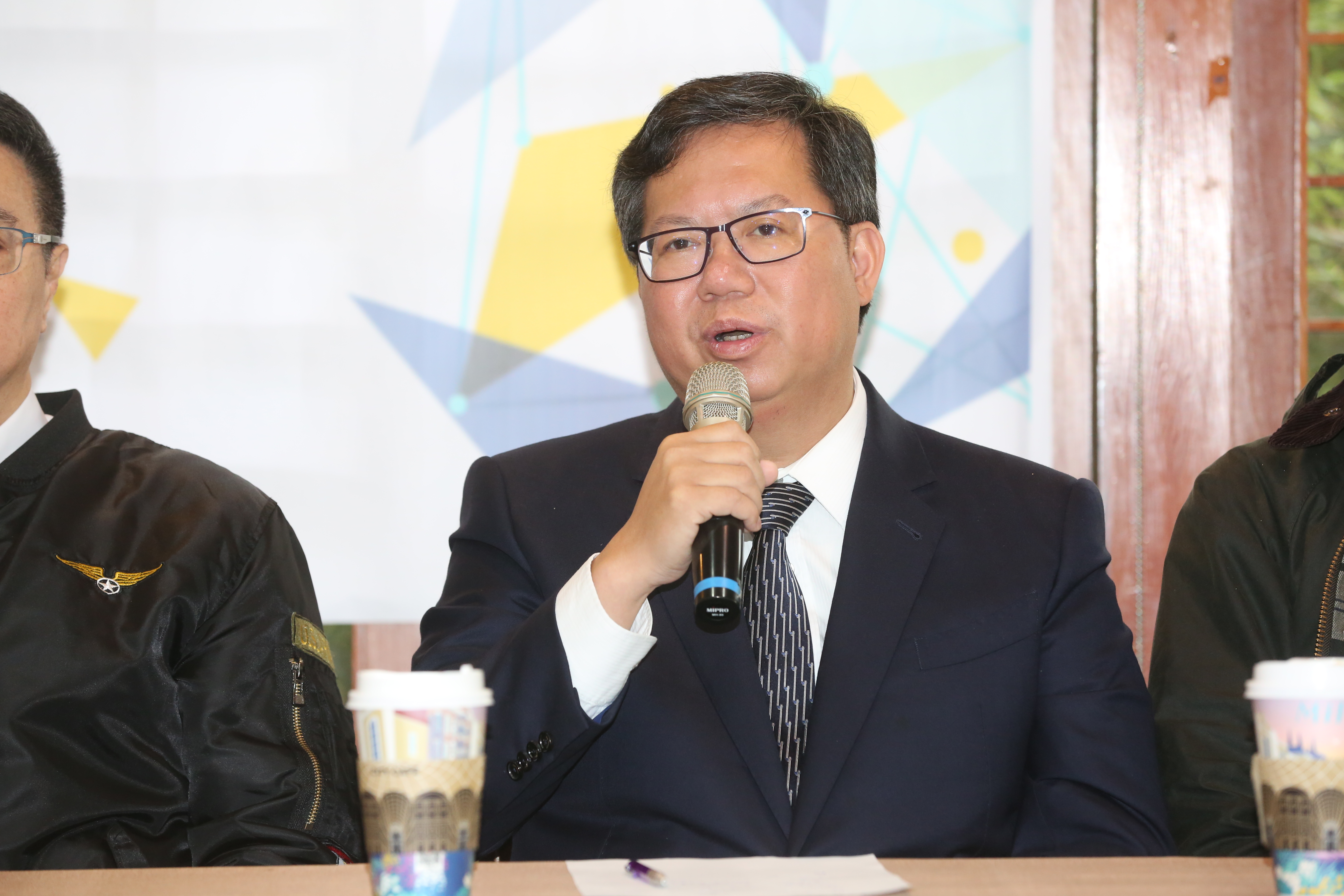 鄭文燦台大國發所學位被撤銷，他表示尊重但遺憾，建議未來可建立制度處理相關問題。（本刊資料照）