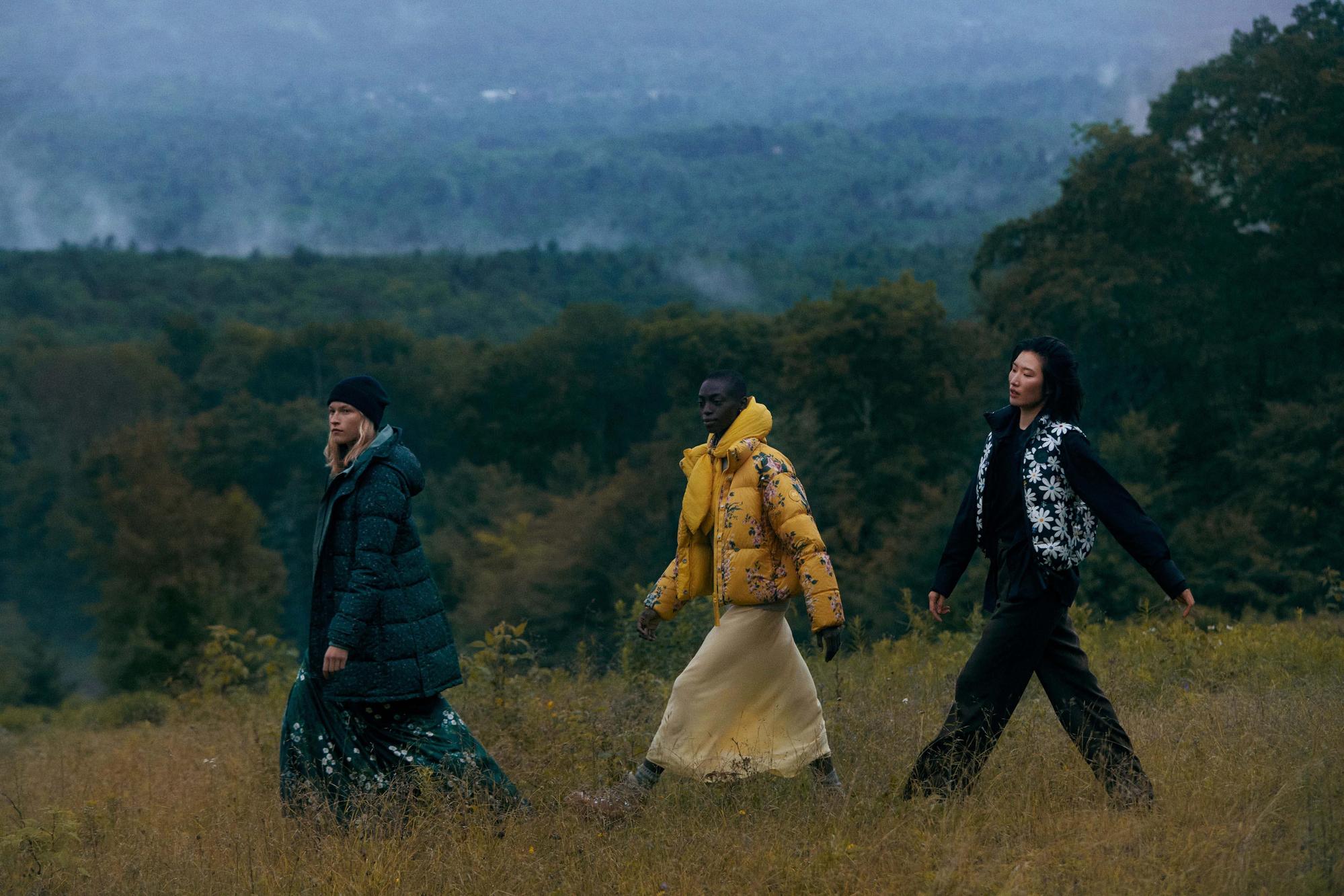 Canada Goose X Reformation聯名系列洋溢著1970年代的復古氛圍，兼具時尚前衛的設計與卓越的機能性。（Canada Goose提供）