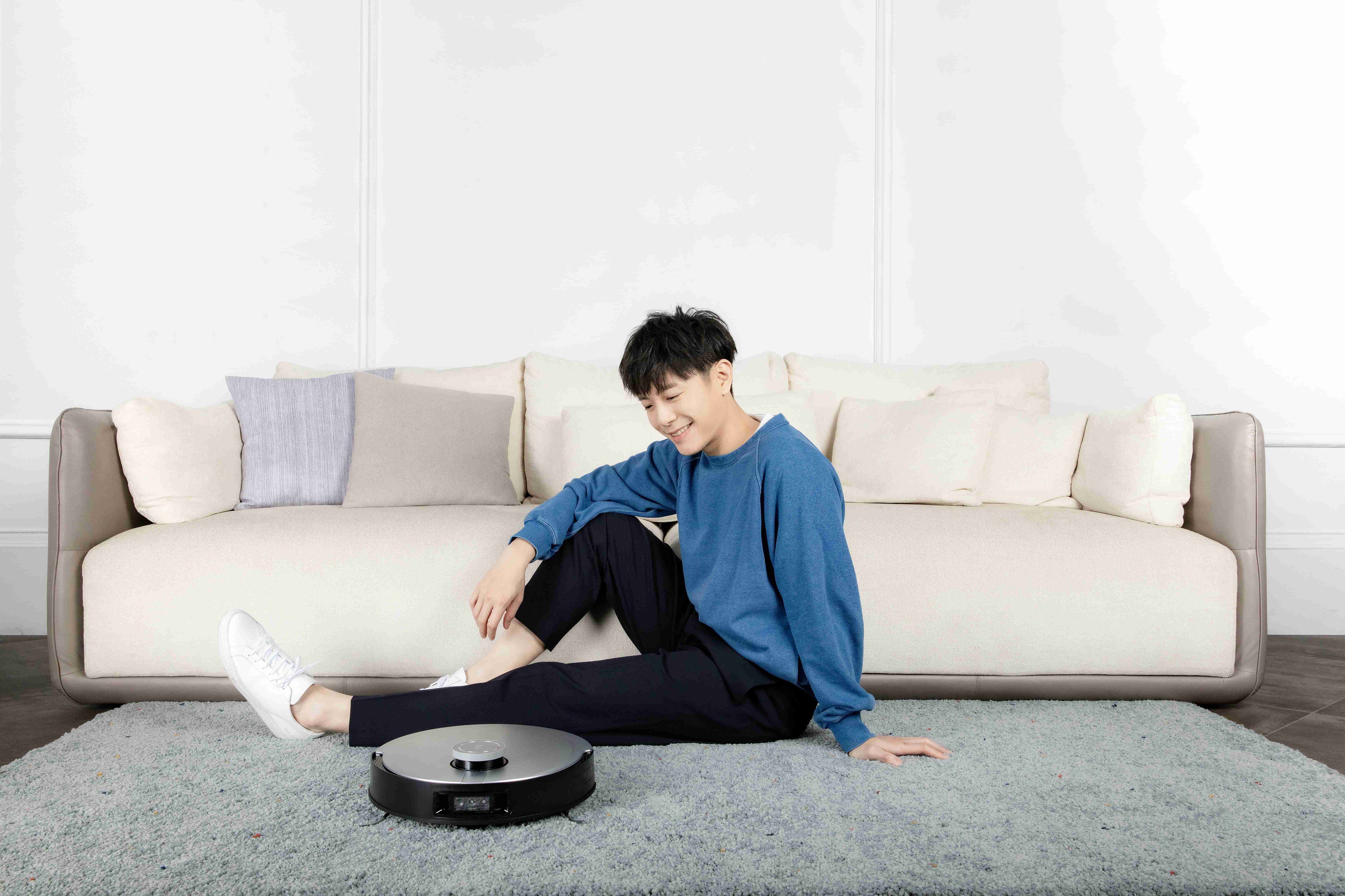 韋禮安年末行程滿檔。（ECOVACS提供）