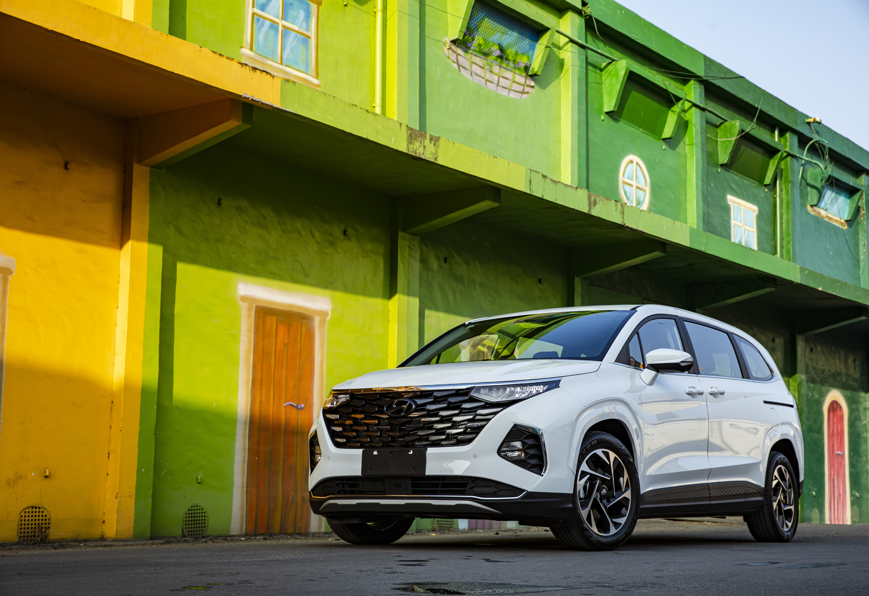 【鏡試駕】三代同堂VIP！HYUNDAI Custin GLT-B VIP