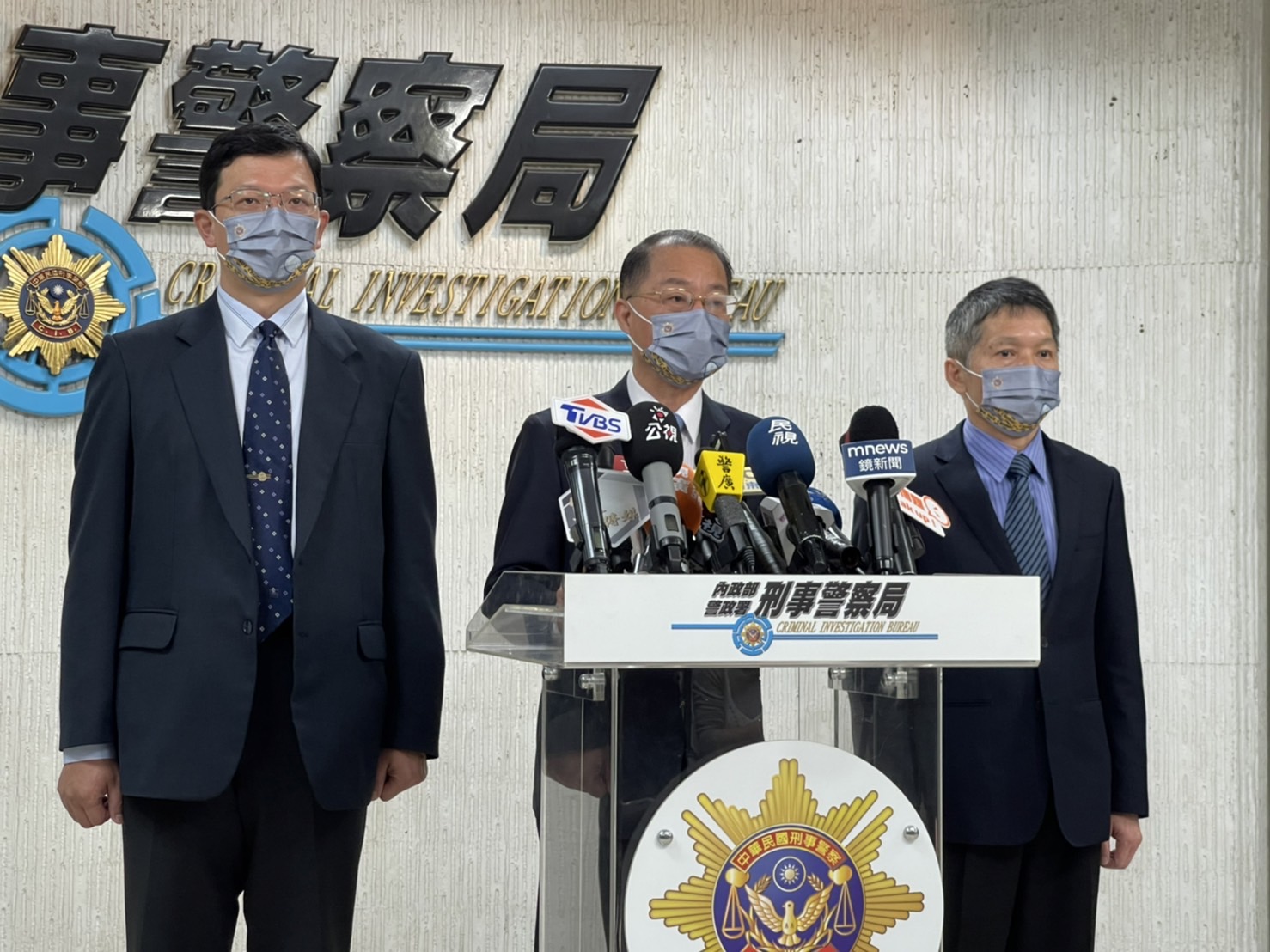 黃明昭指示對嚴重聚眾鬥毆案件，要求各警察機關強化警員現場蒐證能力。
