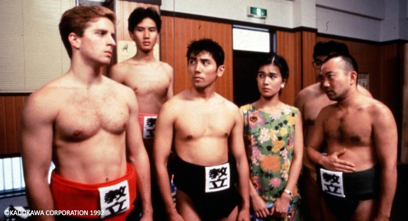 本木雅弘(左三)1992年以電影《五個相撲的少年》拿下三影帝獎座。(翻攝自金馬影展網站)