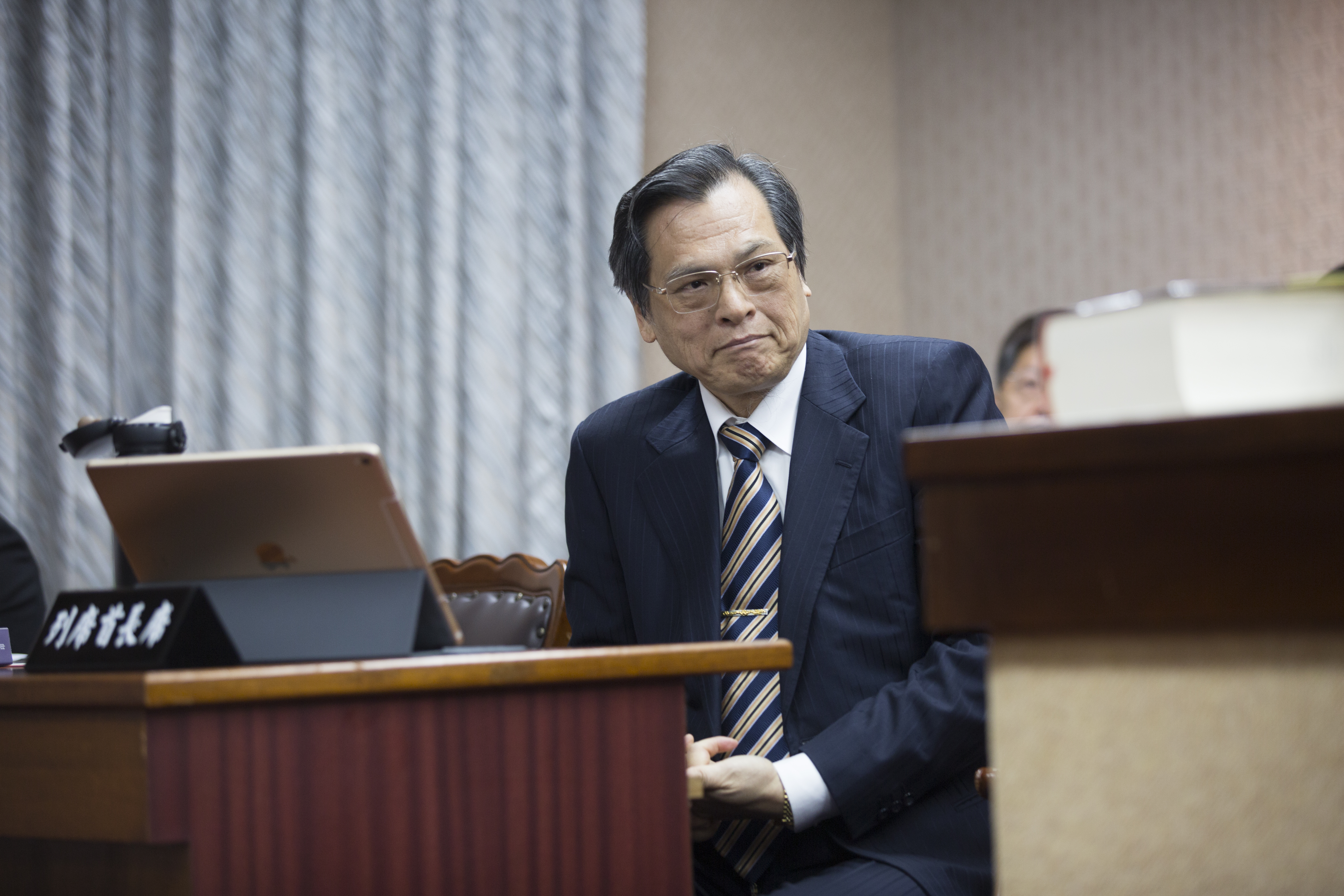 國安局長陳明通過去指導論文風暴持續，不禁讓外界好奇民進黨會如何處理此事。（本刊資料照）