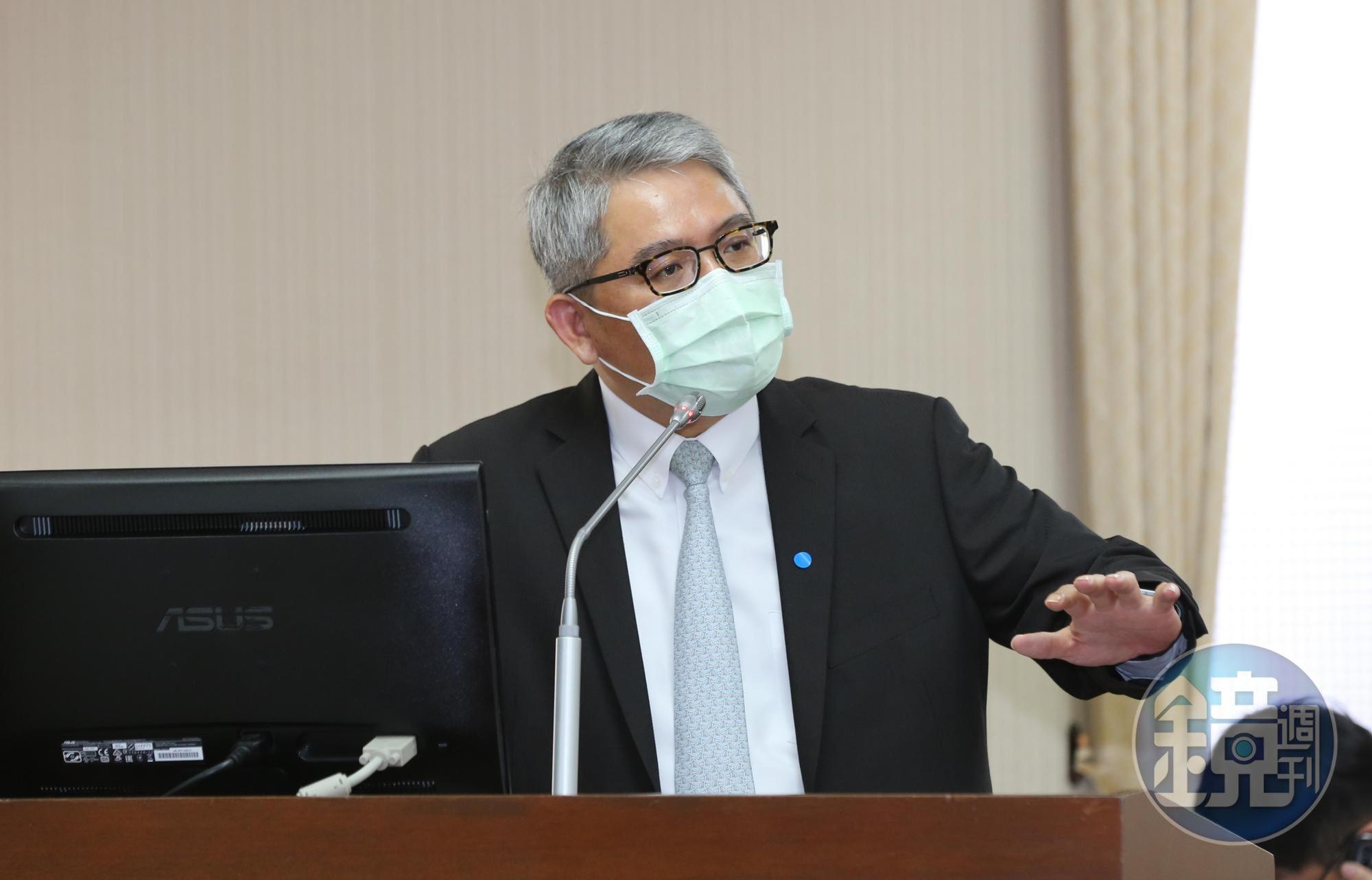 花敬群（圖）透露徐國勇的身體狀況，認為徐確實是因為身體健康狀況而請辭。（本刊資料照）