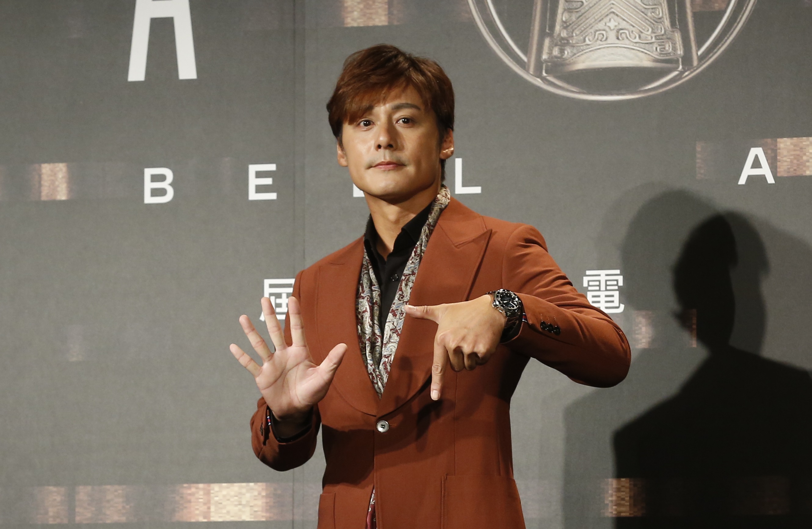 金鐘主持人廖科溢宣布跟主播秦綾謙結婚，沒想到接連爆出多位前任指控各種渣男爆料。（本刊資料照）