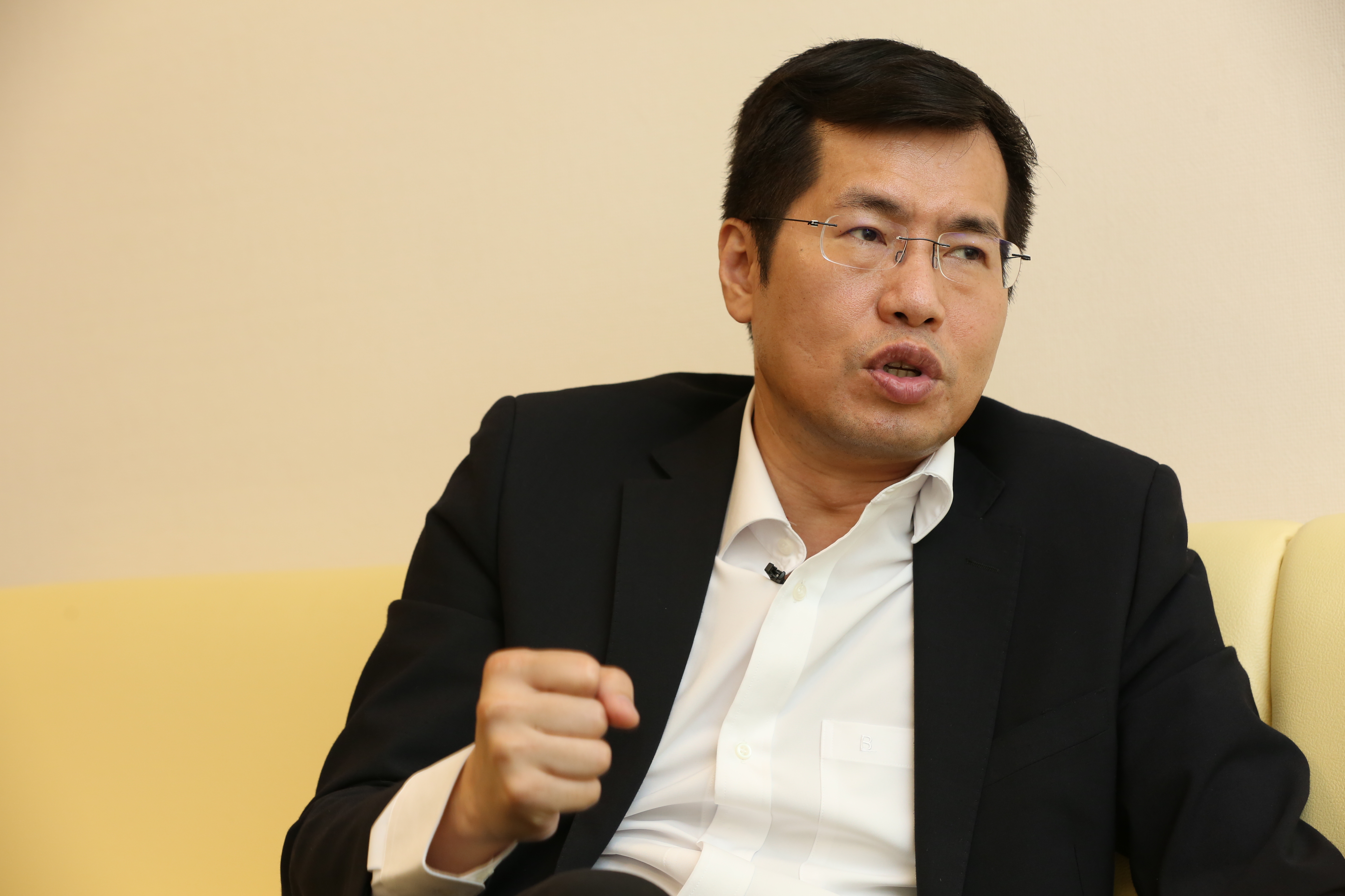 民進黨團近日提出修《公職人員選舉罷免法》修法，羅致政今天釋出修法提案的個人版本。（本刊資料照）