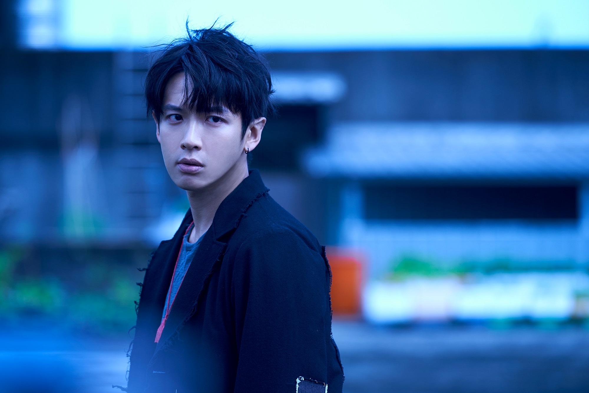 柯震東主演的《乩身》，改編自作家星子的同名小說。（華星娛樂提供／翻攝自墊腳石）