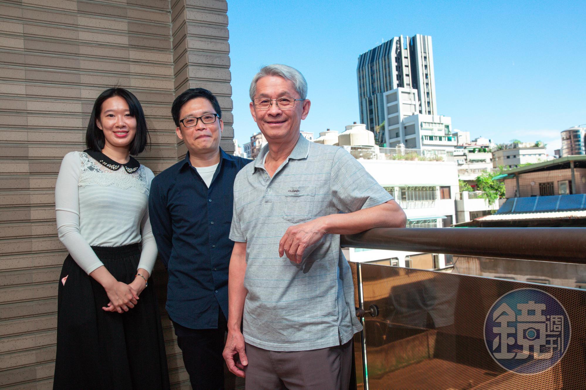 陳立栢（右起）攜手漫畫家曾建華、編劇竹本貞子等人打造《集合！RENDEZVOUS》系列漫畫。