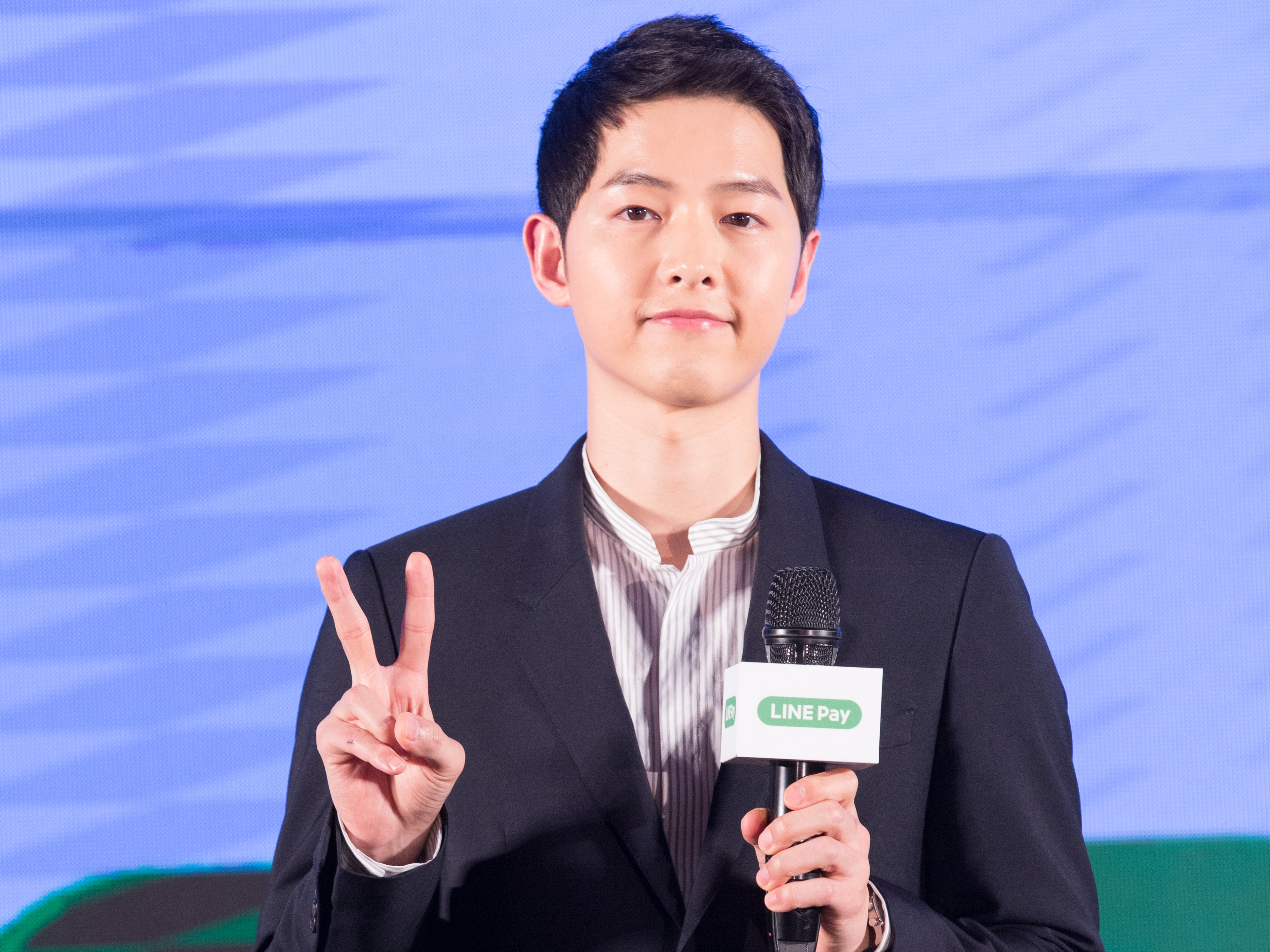 宋仲基與宋慧喬離婚後，人氣依舊夯，新作《財閥家的小兒子》還創下高收視率。（本刊資料照）