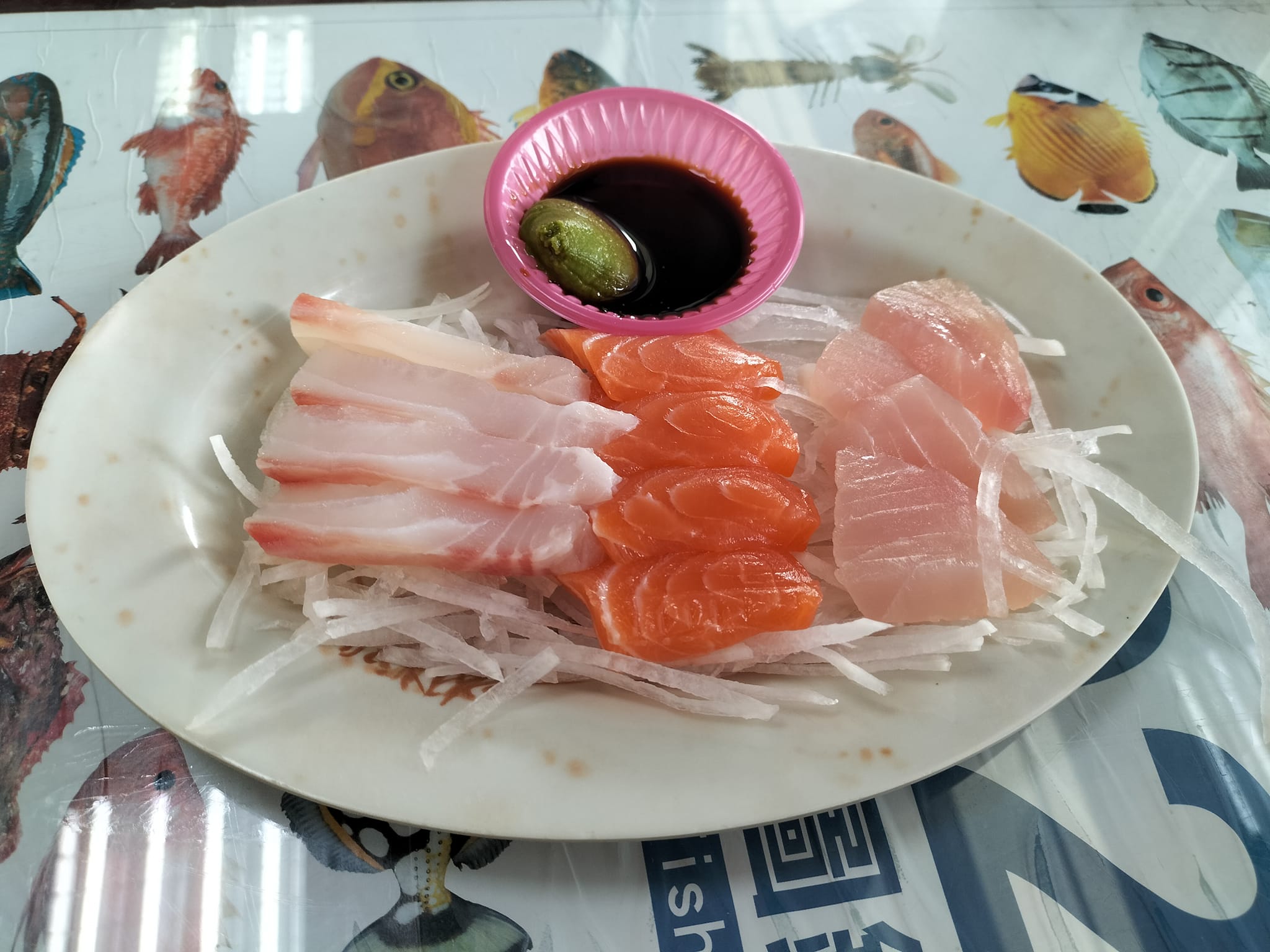 一名網友發文抱怨店家，結果卻被其他人洗臉。（翻攝自爆怨公社臉書）