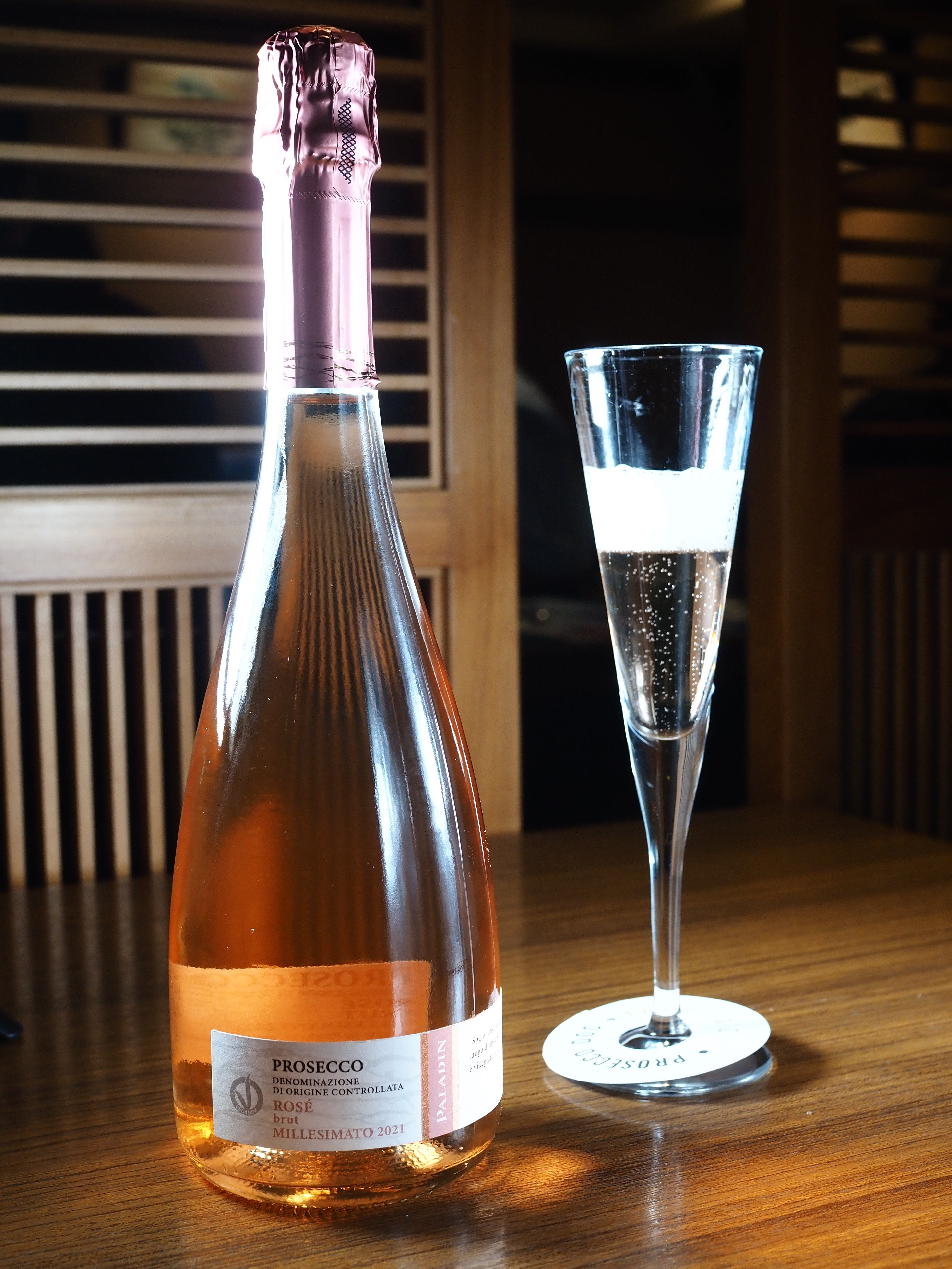 PALADIN的「Prosecco Doc Rosé Brut Millesimato」帶莓果和草本氣息，最適合配魚料理或起司。