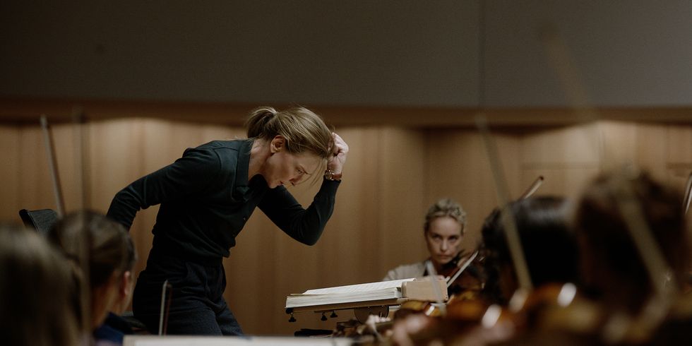 凱特布蘭琪因《塔爾》拿下最佳演技獎。 （翻攝自harpersbazaar.com）