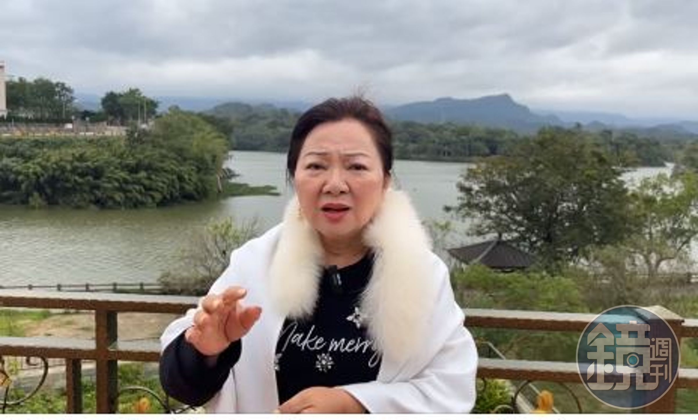 白冰冰開直播怒控有不肖人士盜用她的肖像創立臉書粉專詐騙。（翻攝自白冰冰臉書）