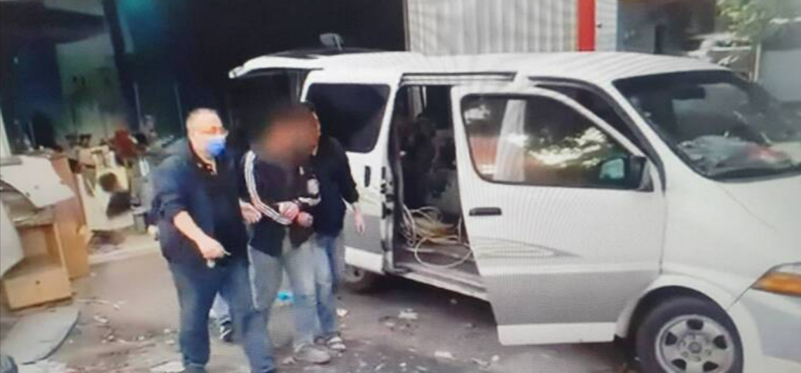 新竹市警方近日查獲兵工廠，將尤姓男子移送法辦。（翻攝畫面）