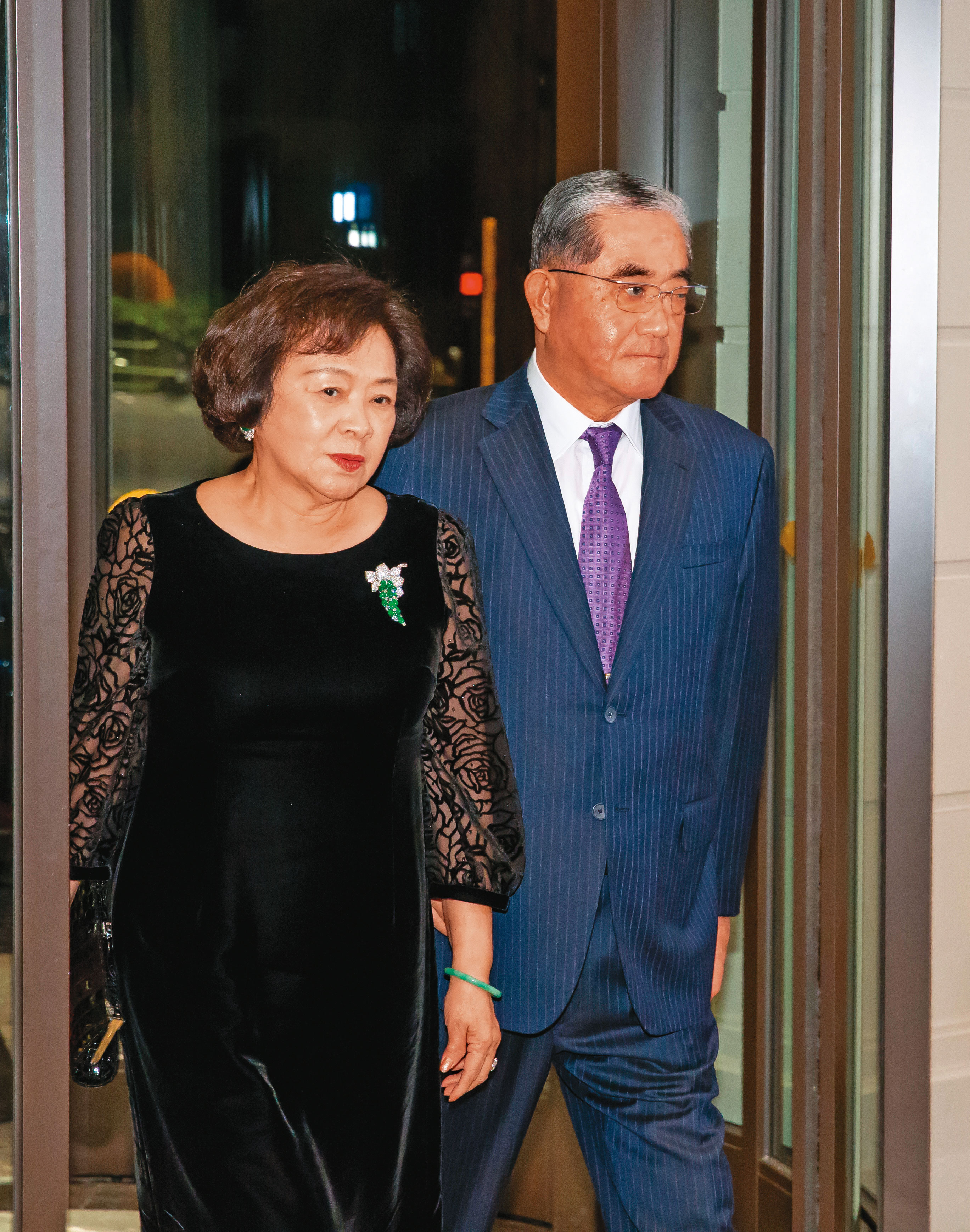 林知延二婚趕進度，總算讓林明成夫婦（圖）放下心中大石。