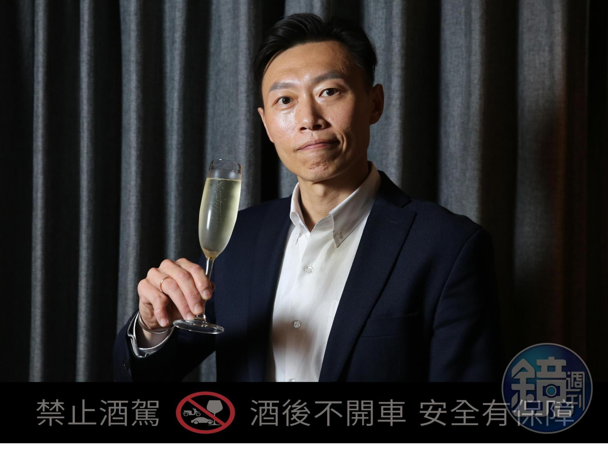 澳洲葡萄酒集團「譽加」台灣行銷經理張伯宇能深入淺出解說自家酒莊的特色。