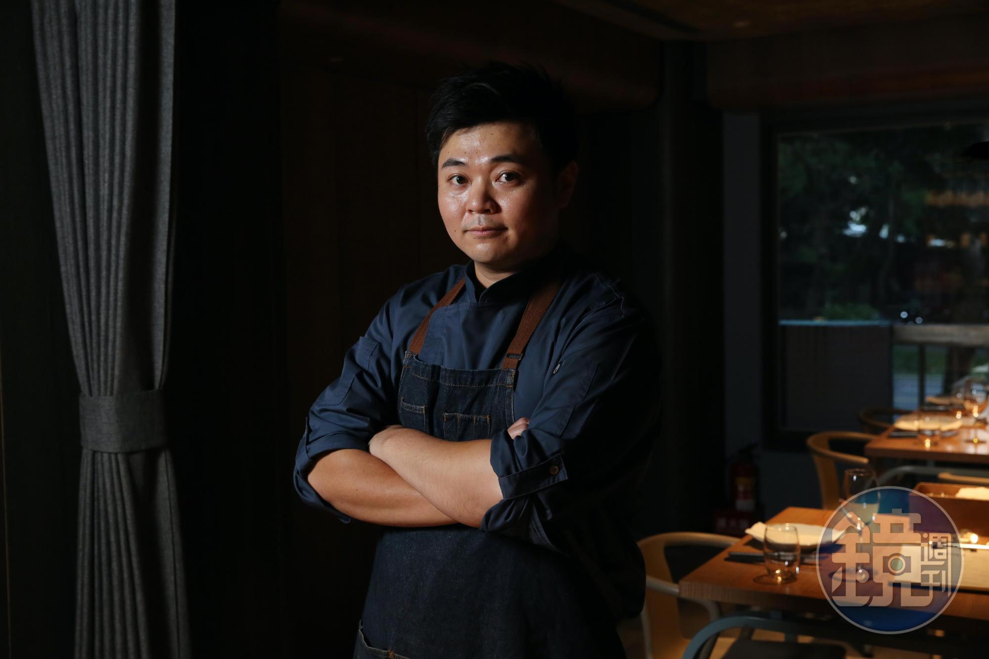 主廚方冠中在「RÒU BY T-HAM」服務近7年,嫻熟各樣肉類料理。