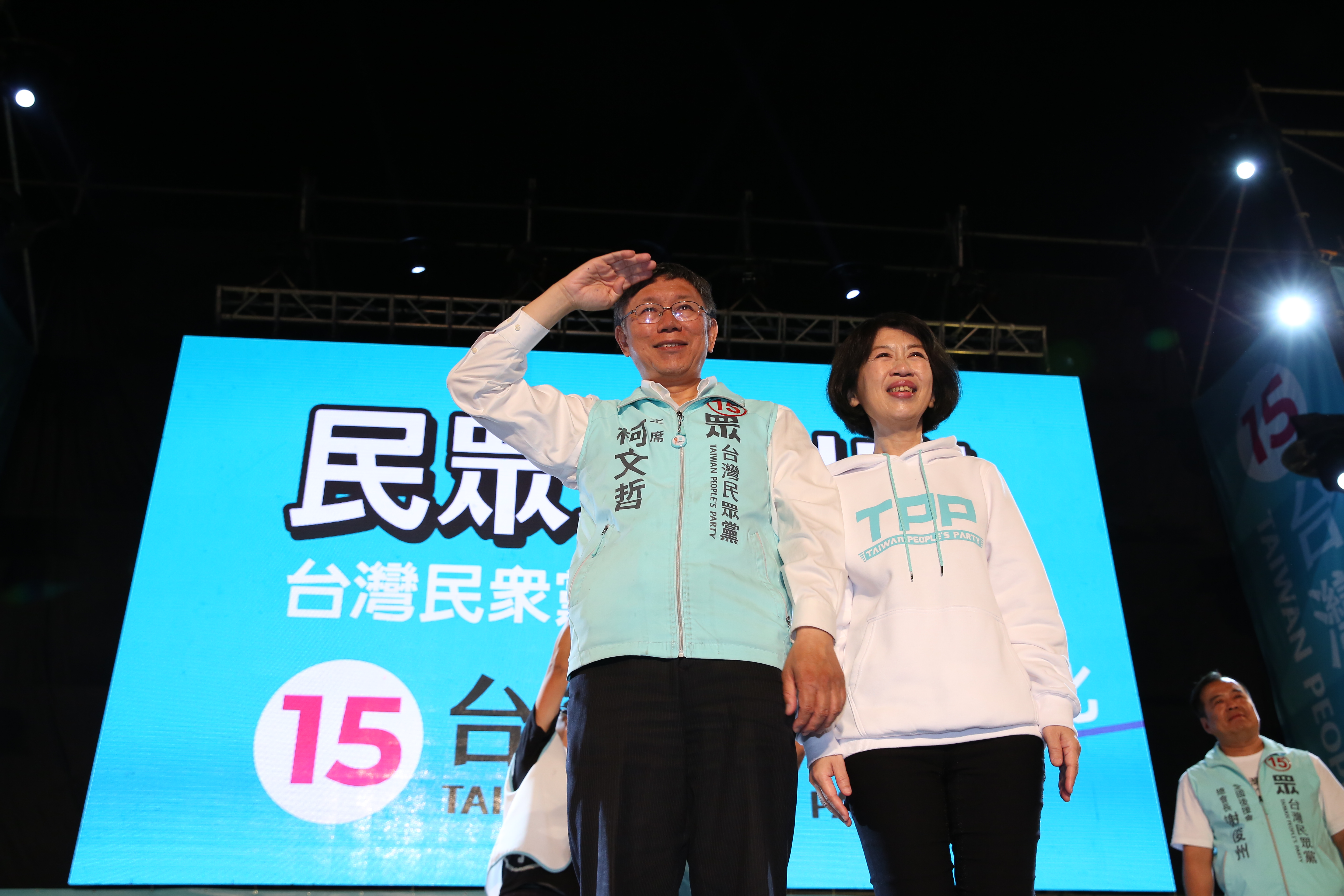議會要求柯文哲自行埋單雙城論壇支出，夫人陳佩琪還一度曬出存摺暗示願意幫忙出錢，未料最終仍以公帑支付。（本刊資料照）