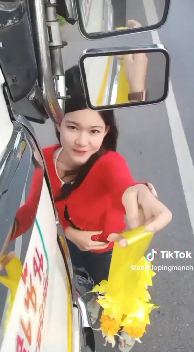 網友都讚她很可愛。(翻自TikTok)