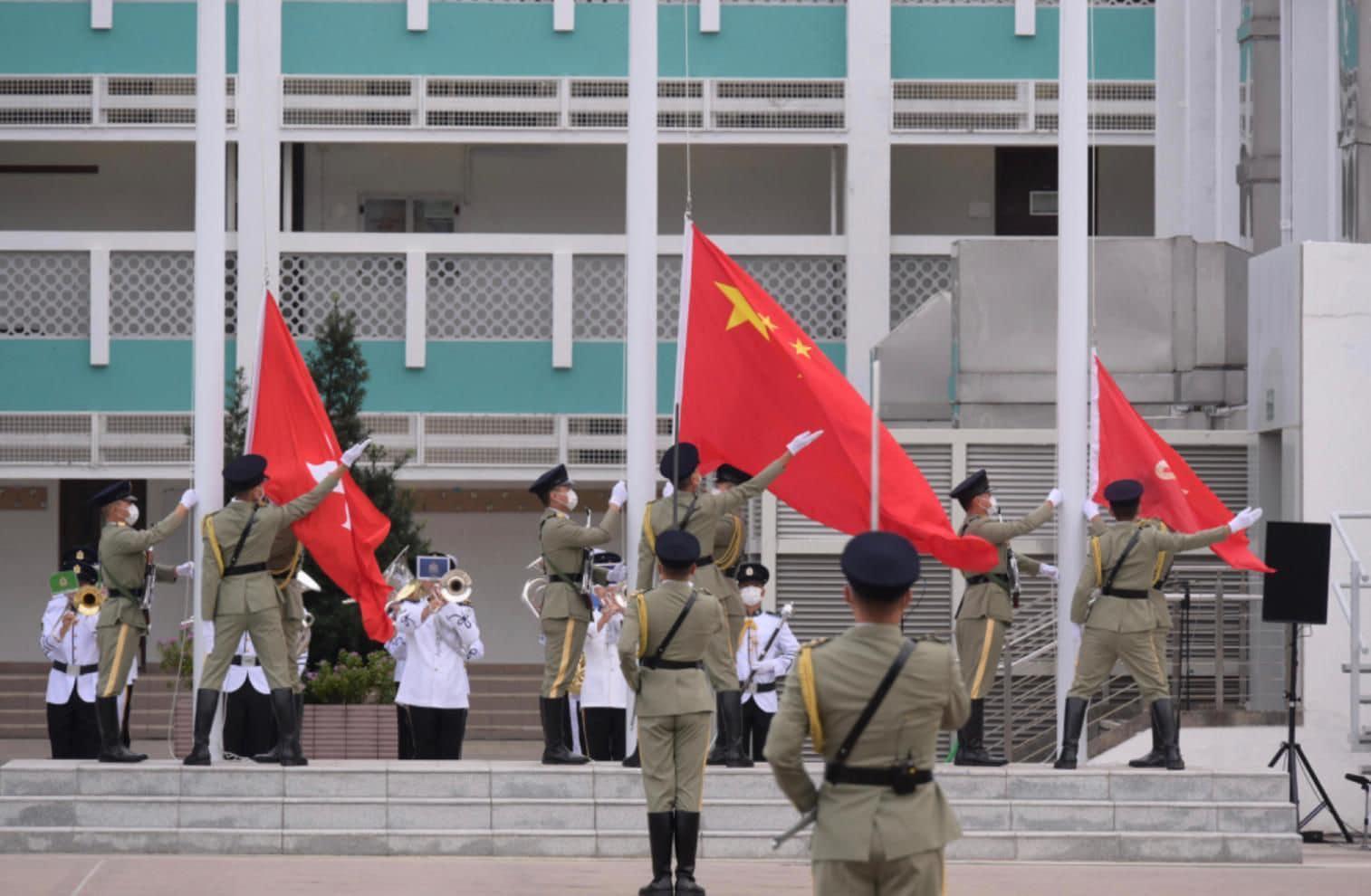 香港目前使用的國歌是中國國歌,但近日在國際賽事中卻被誤播成反送中歌曲,引發港府不滿。(示意圖,翻攝自李家超臉書)