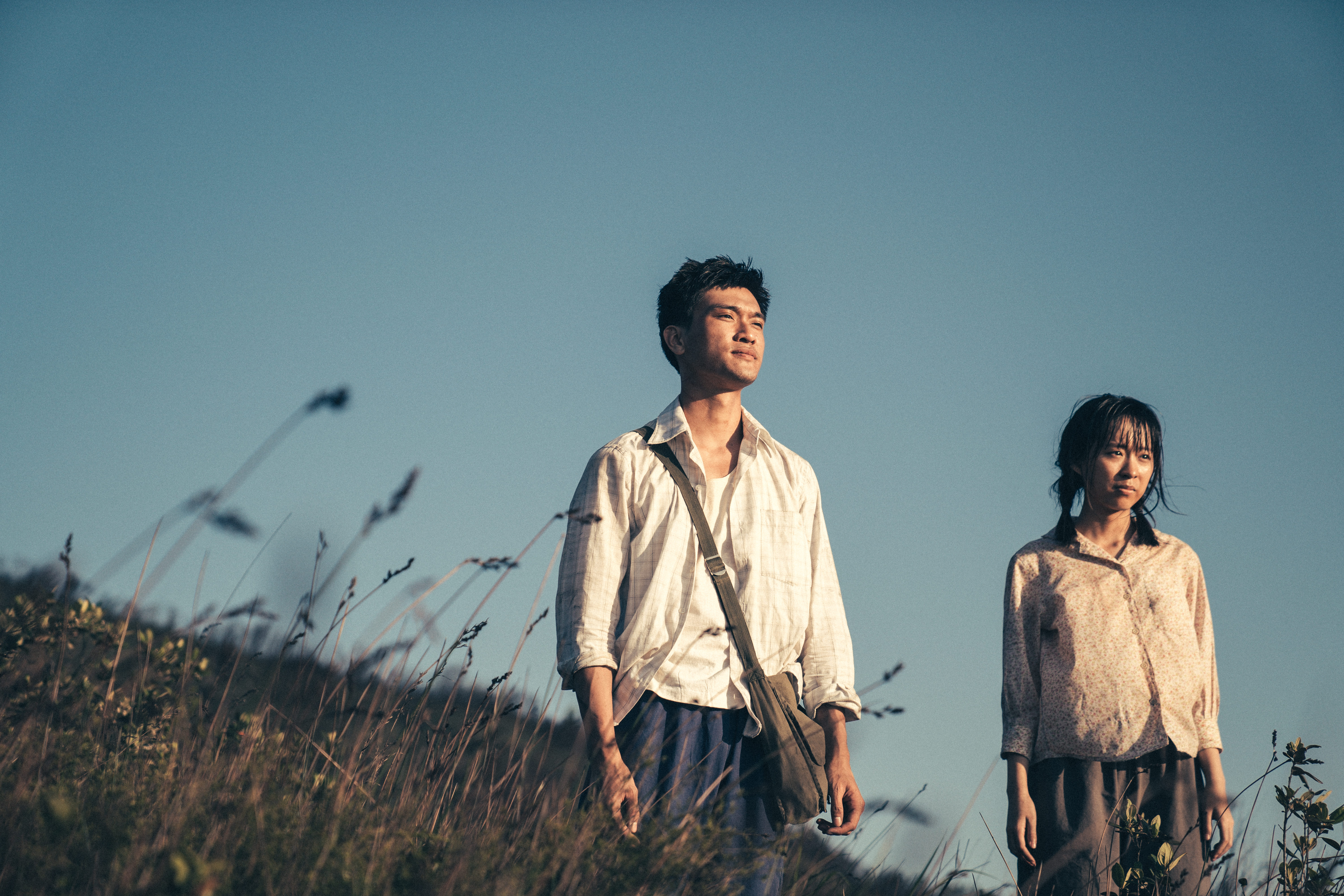 《憂鬱之島》從香港3個重要歷史事件出發，藉今昔對照探索港人的身分認同問題。（光年映畫提供）