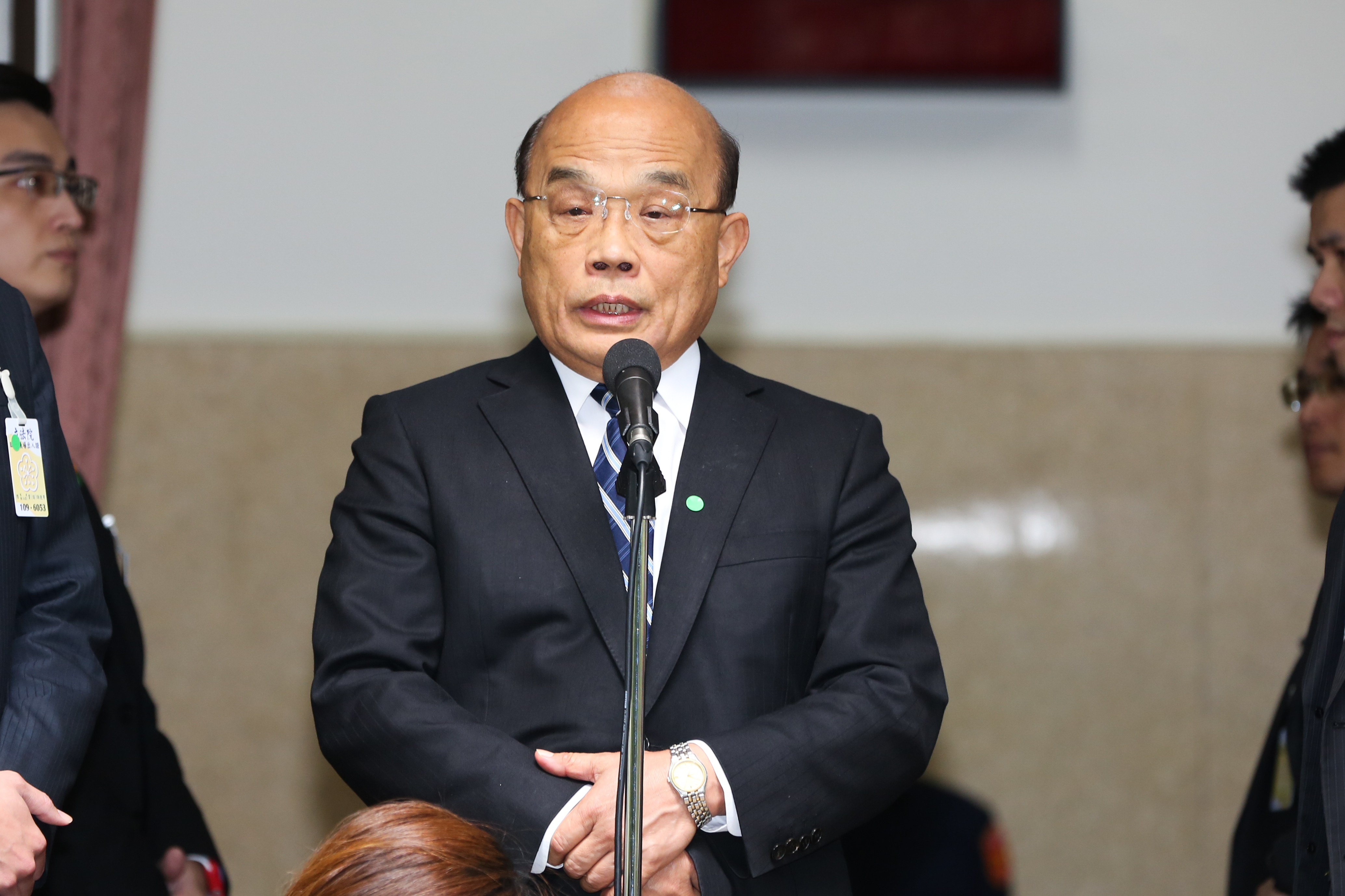 對於擔心開放小三通恐引發搶藥潮，遭到各界抨擊，蘇貞昌（圖）表示「中國政府對疫情突然蓋牌，事情不太妙，所以更加警惕」。（本刊資料照）