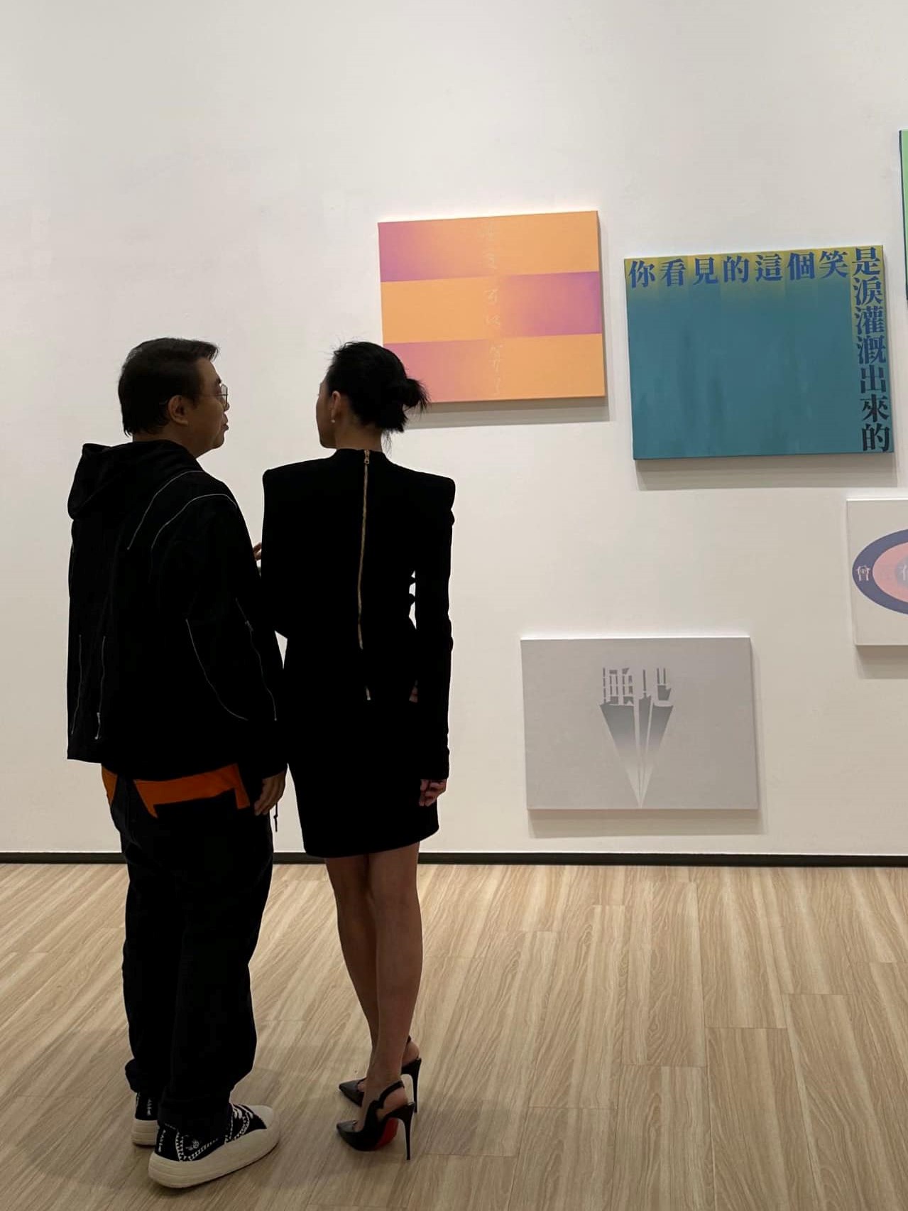 小S去看蔡康永個展,「康熙」久違合體。(翻攝小S IG)