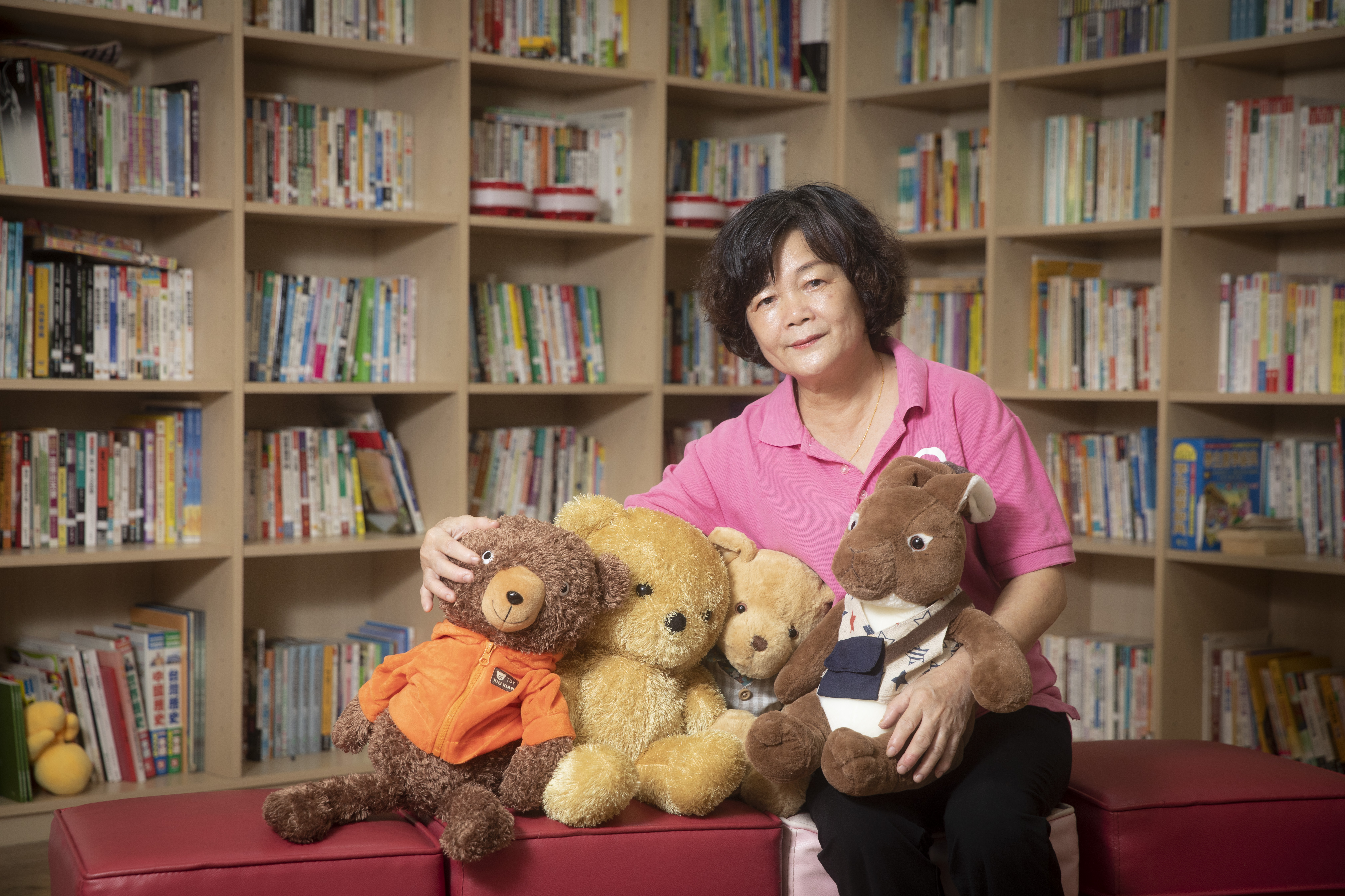 碩慈媽媽在人生最艱難的時候被宜蘭家扶中心拉了一把，如今她是家扶中心最熱心的志工。