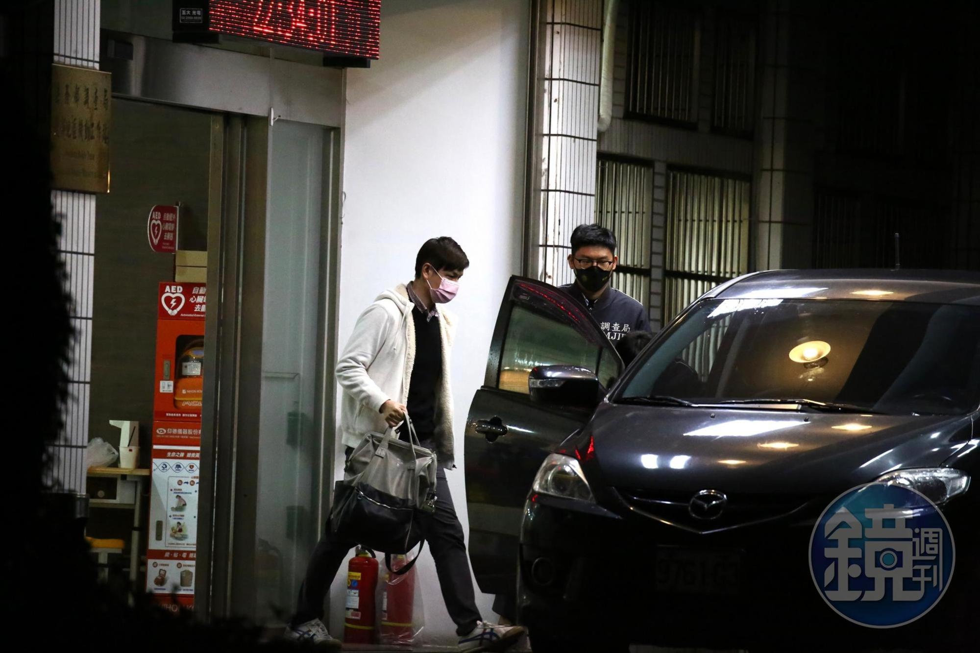 高虹安男友、前助理李忠庭晚間10點34分離開北機站,移送北檢複訊。