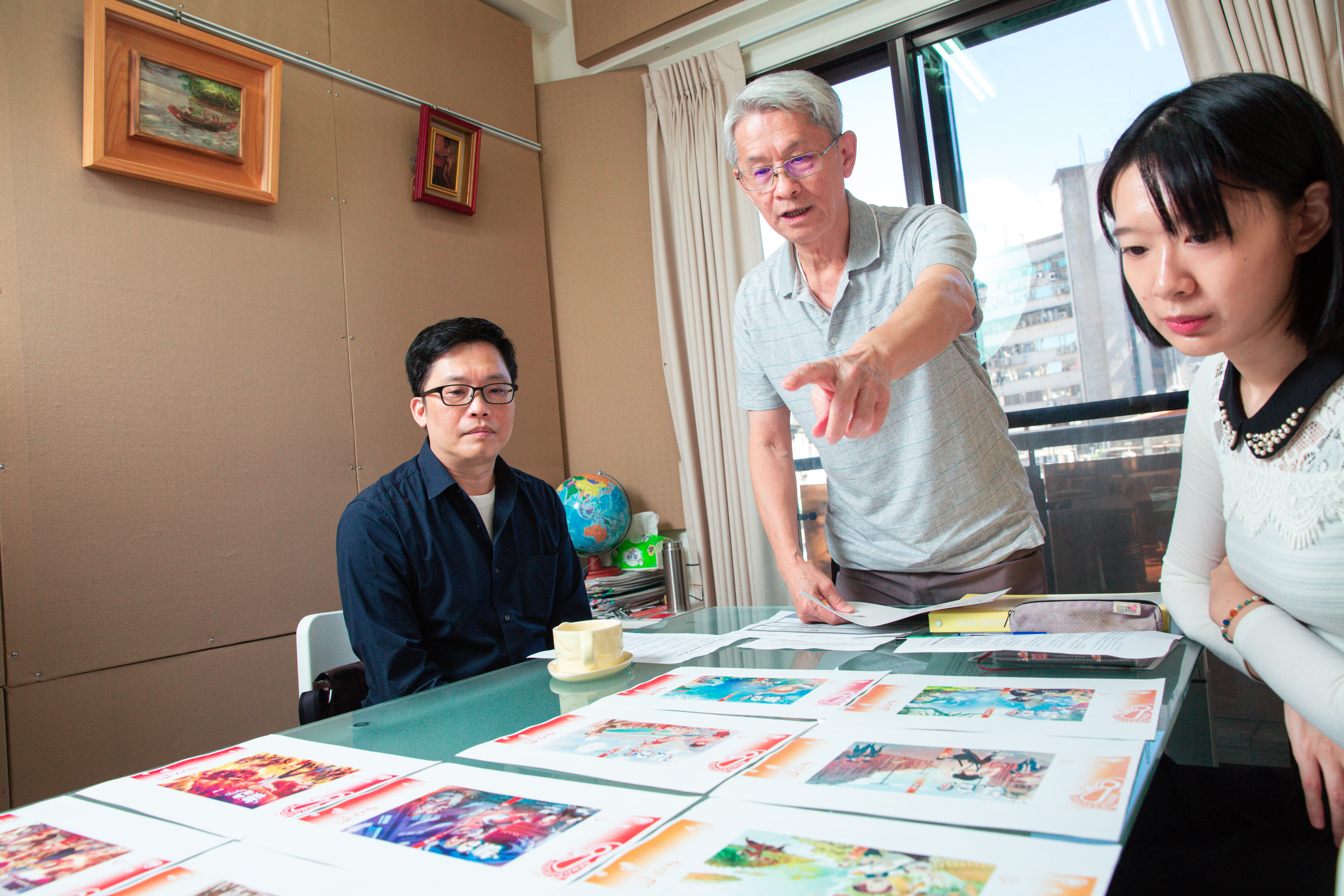 陳澄波文化基金會董事長陳立栢（中）盼藉由《集合！RENDEZVOUS》形塑台漫品牌。左為漫畫監製曾建華，右為編劇竹本貞子。