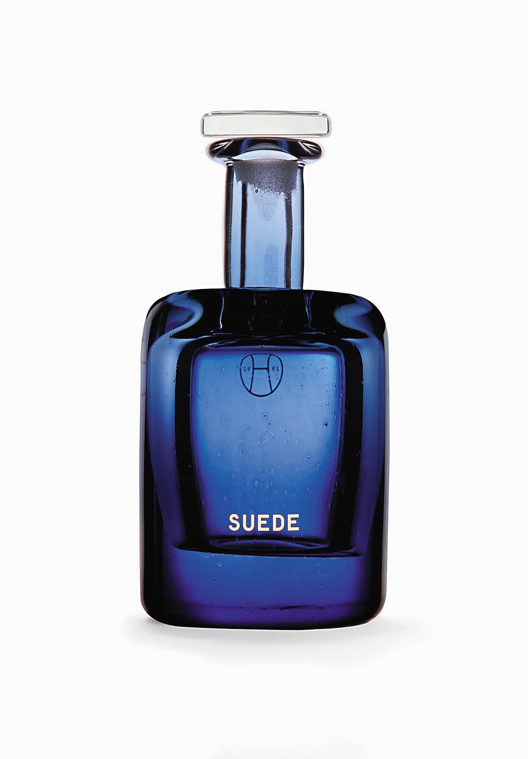 Suede麂皮香水手工玻璃瓶組 NT$17,000╱100ml。（森/CASA提供）